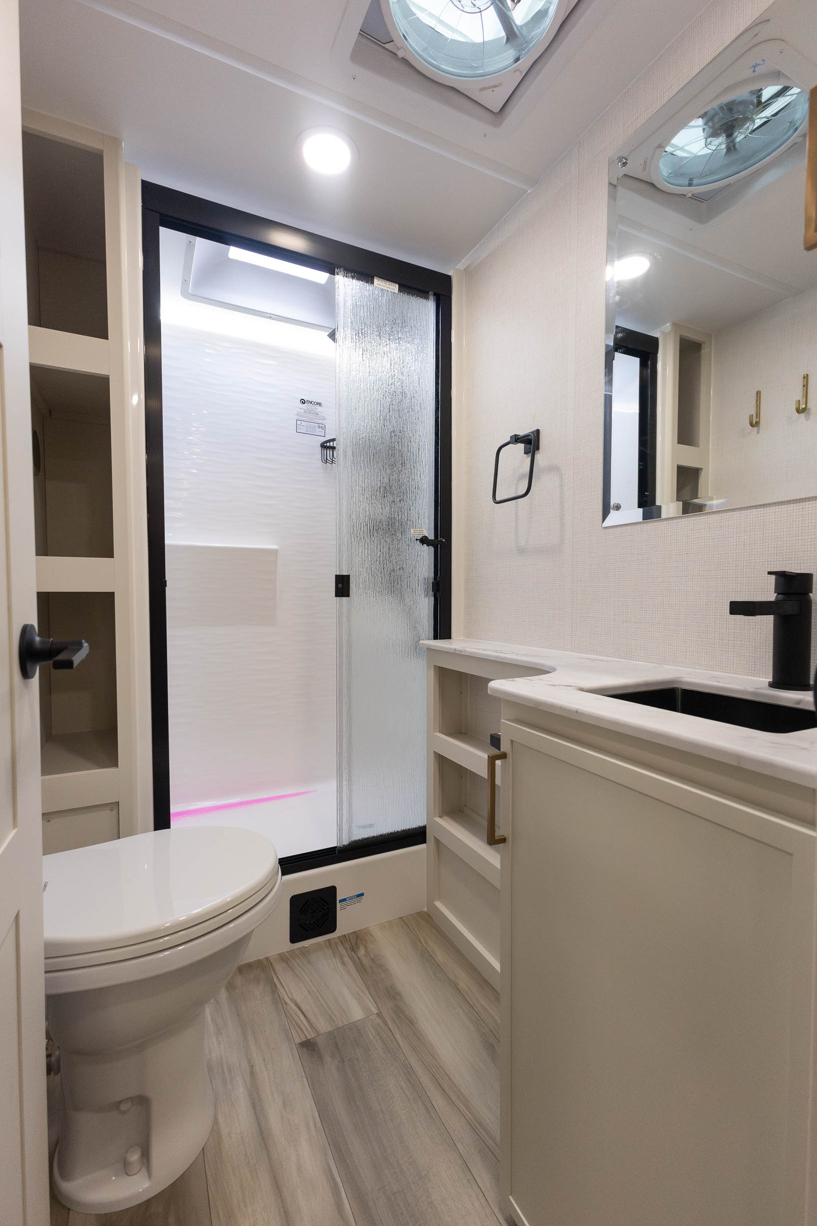 2027 Brinkley MODEL Ix 24x TRAVEL TRAILER