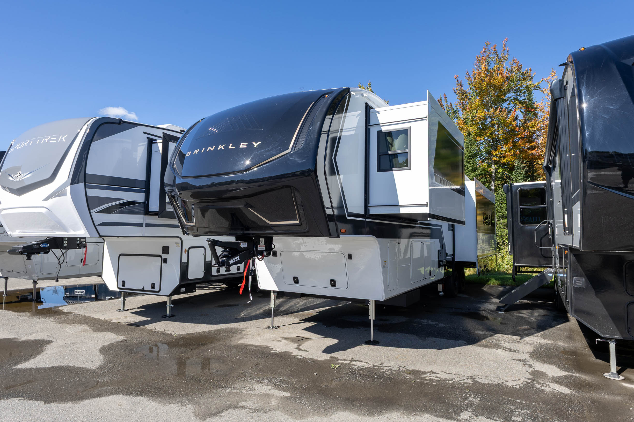 2027 Brinkley Model Z 3600 FIFTH WHEEL