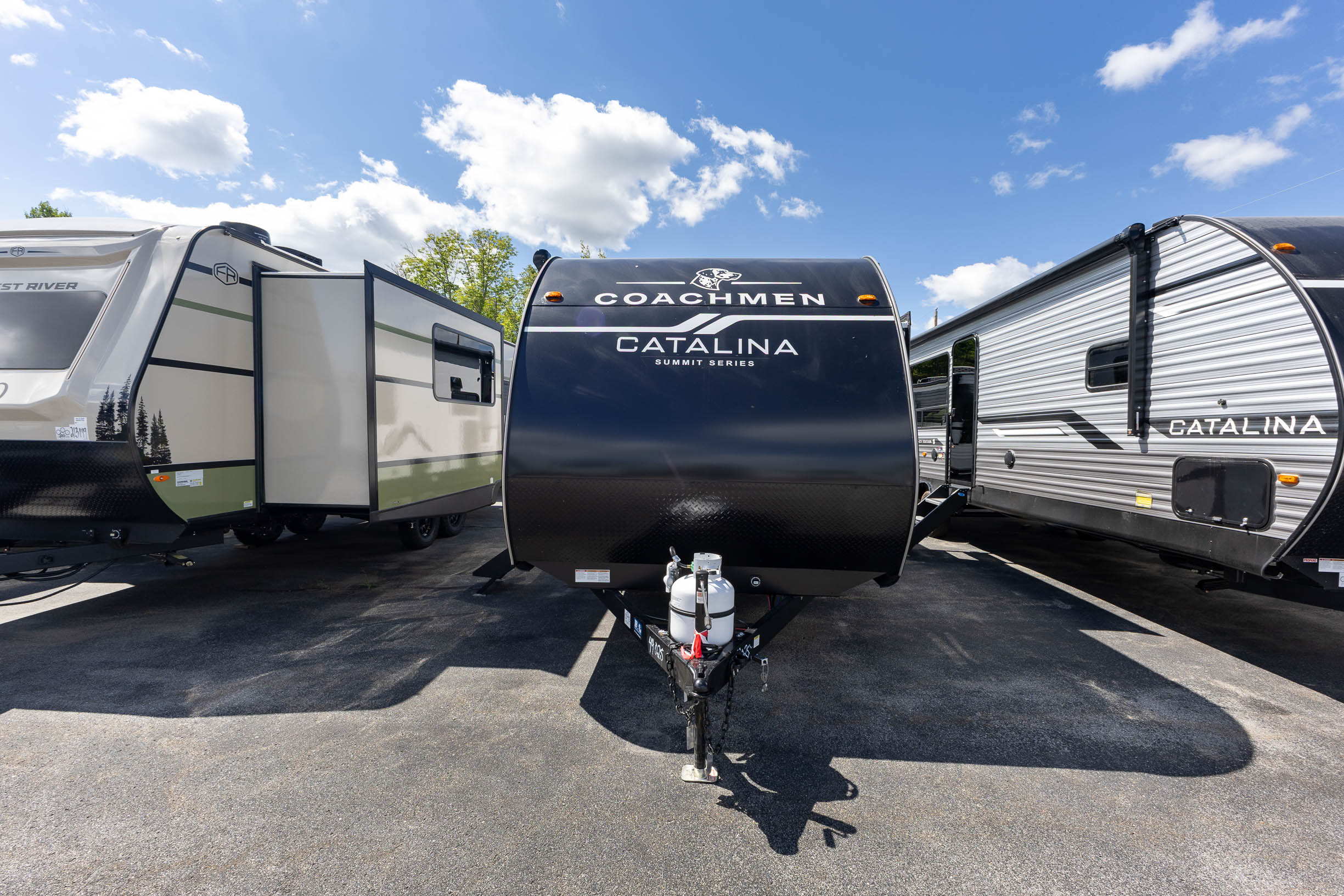 2027 Coachmen Catalina Summit Series 7 194RBS TRAVEL TRAILER