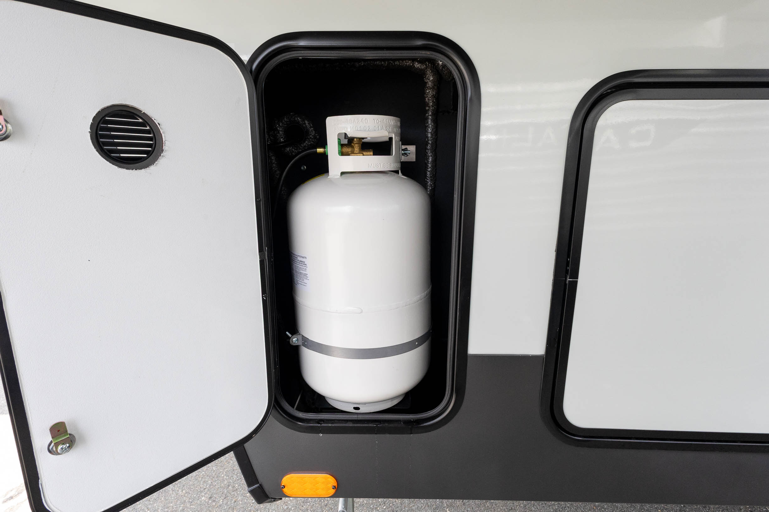 2027 Forest River Flagstaff Classic 402CFL FIFTH WHEEL