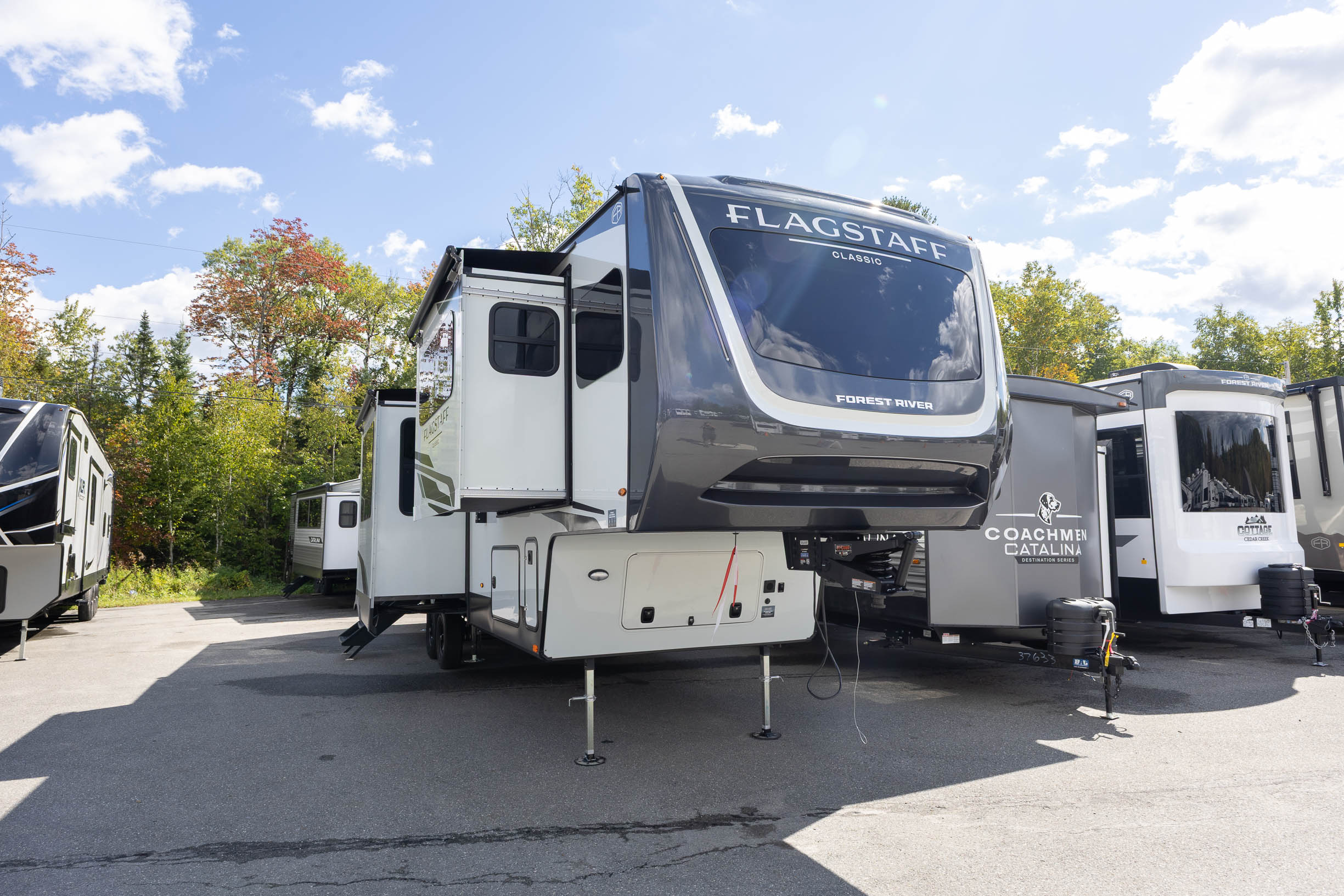 2027 Forest River Flagstaff Classic 402CFL FIFTH WHEEL