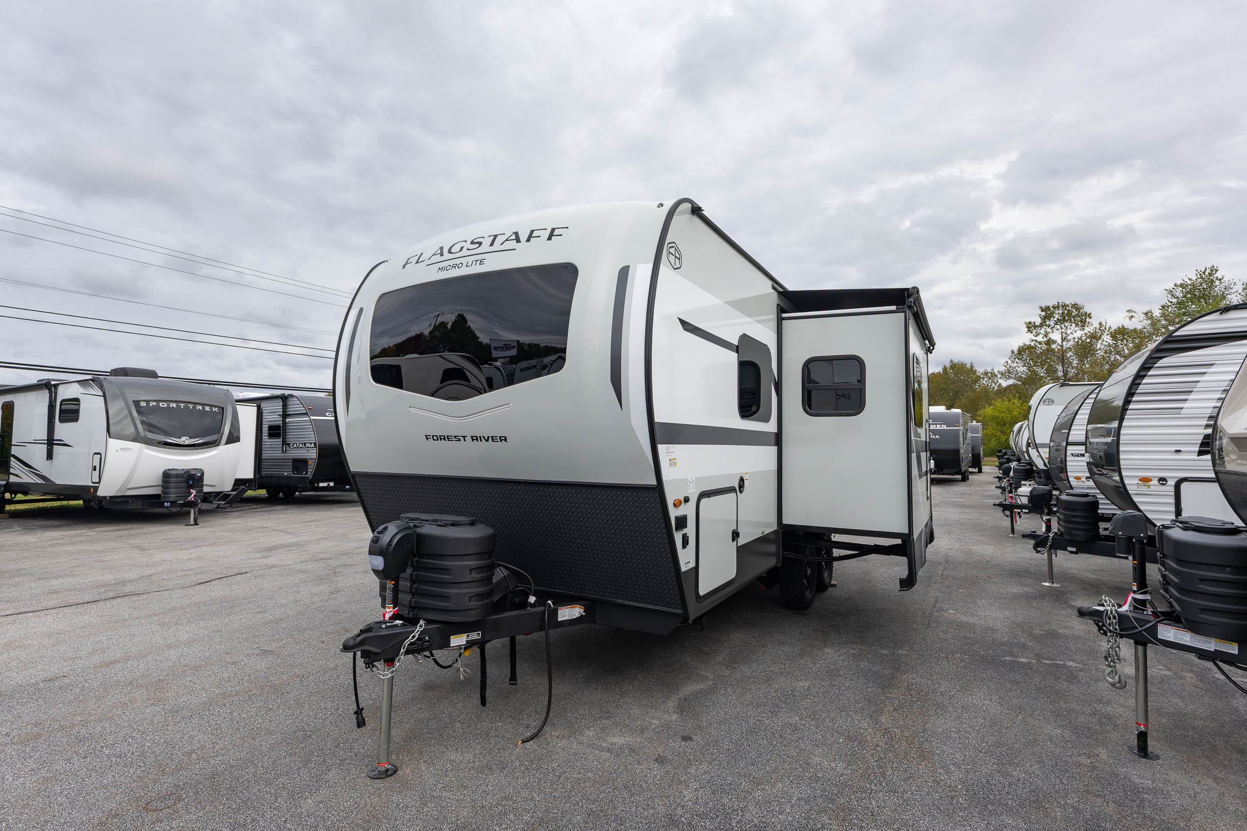 2027 Forest River Flagstaff Micro Lite 22LKS TRAVEL TRAILER