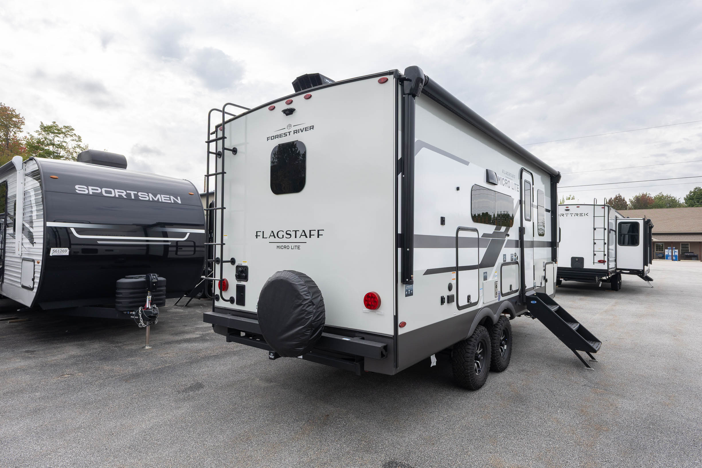 2027 Forest River Flagstaff Micro Lite 22LKS TRAVEL TRAILER