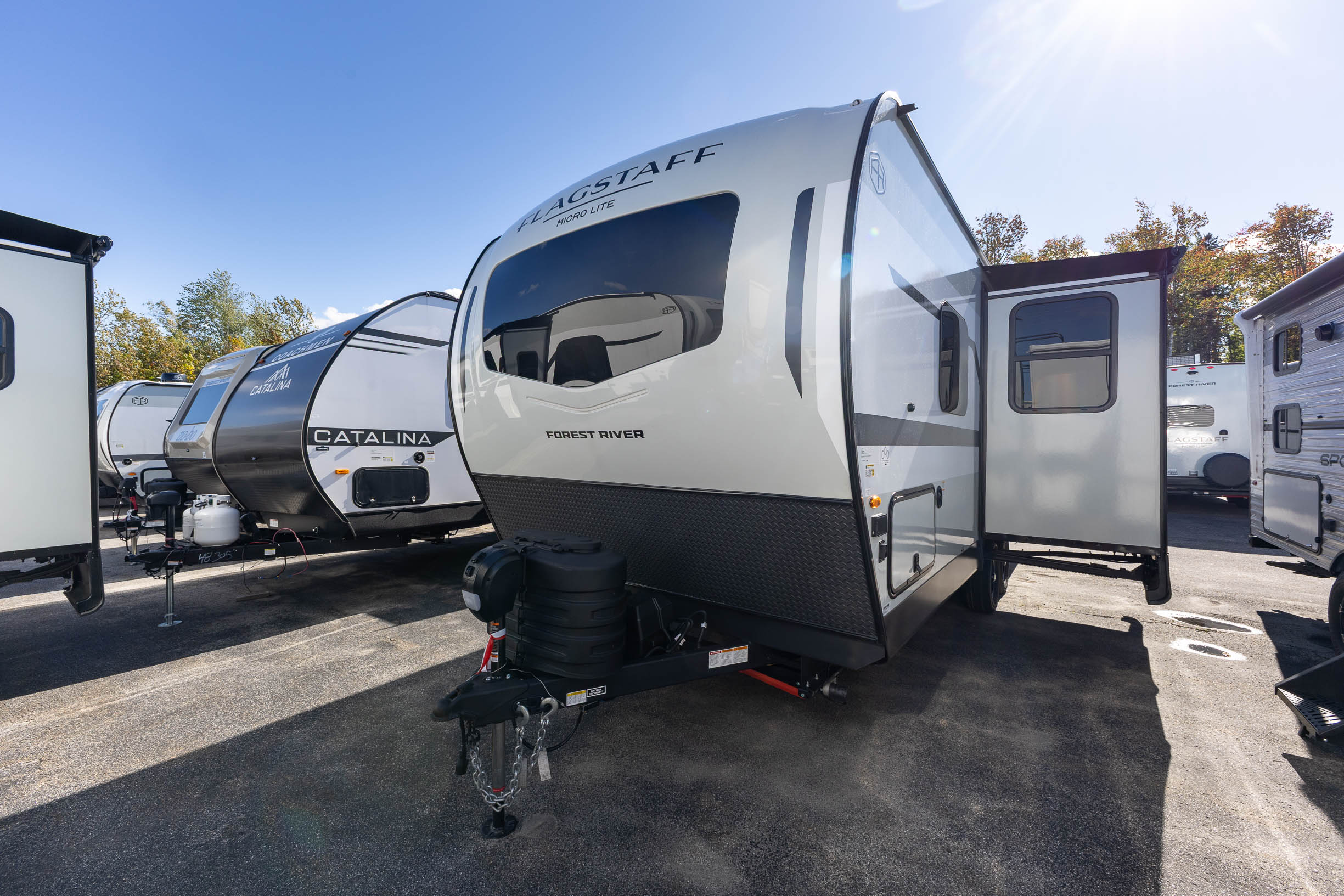2027 Forest River Flagstaff Micro Lite 25DBH TRAVEL TRAILER