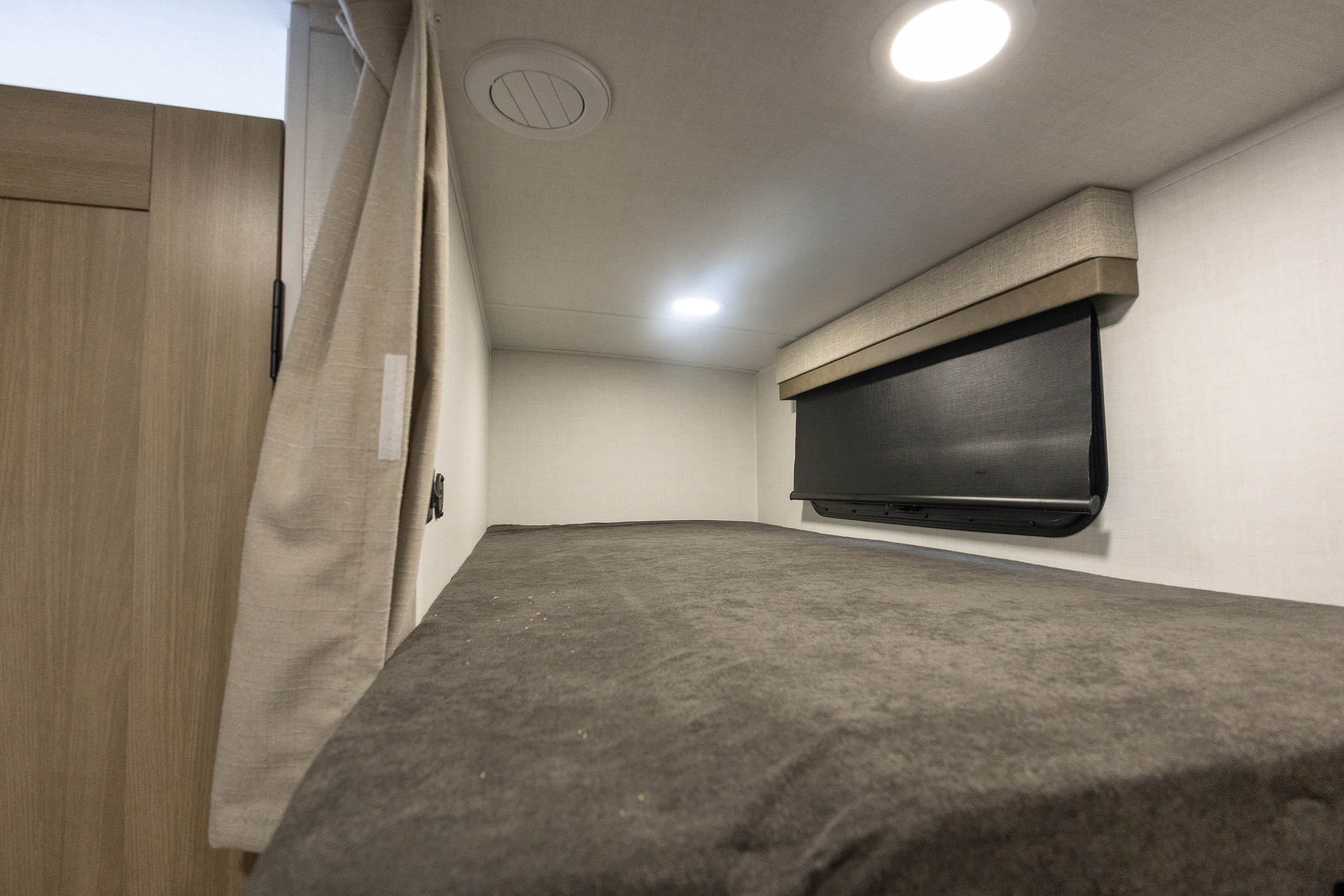 2027 Forest River Flagstaff Micro Lite 25DBH TRAVEL TRAILER