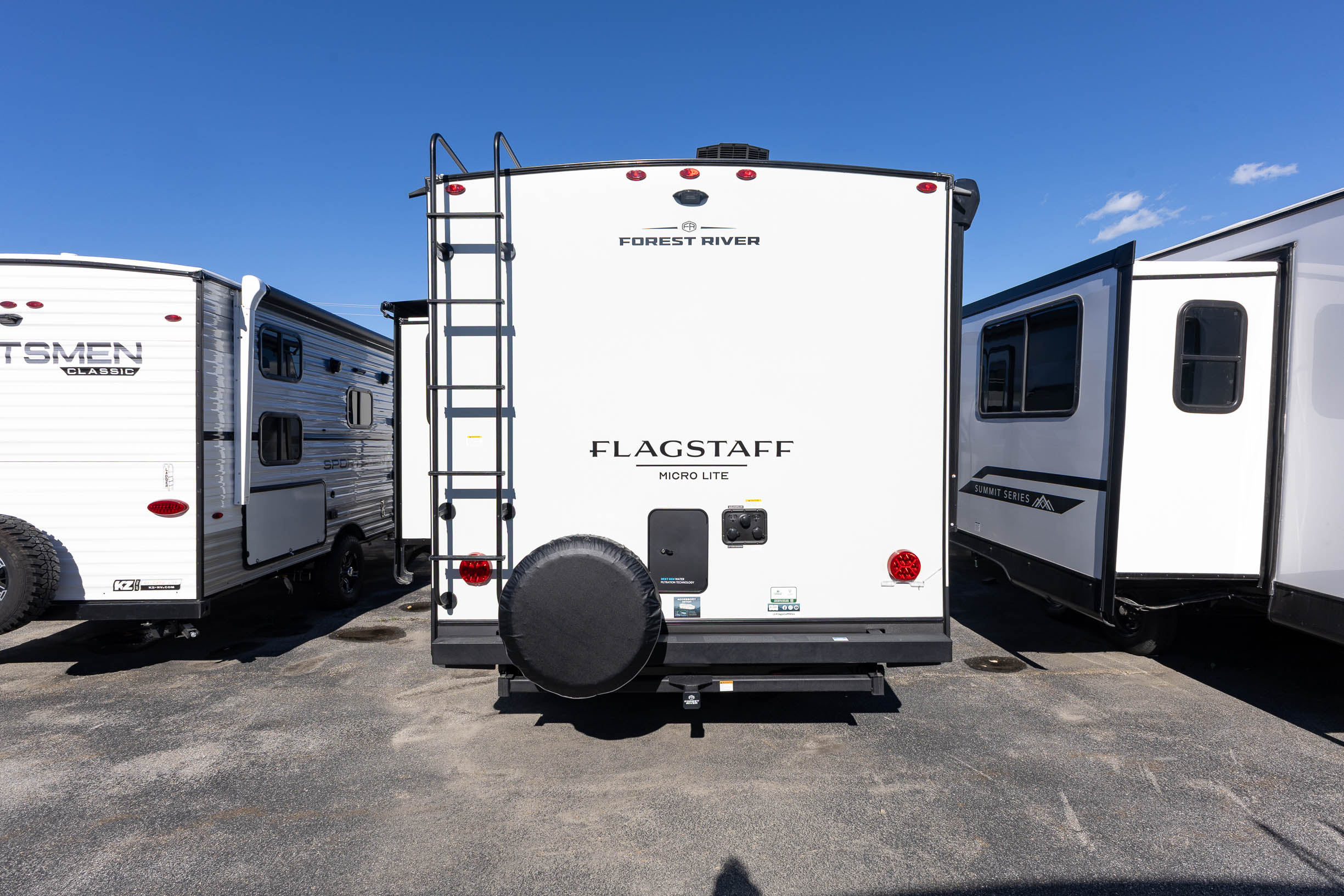 2027 Forest River Flagstaff Micro Lite 25DBH TRAVEL TRAILER