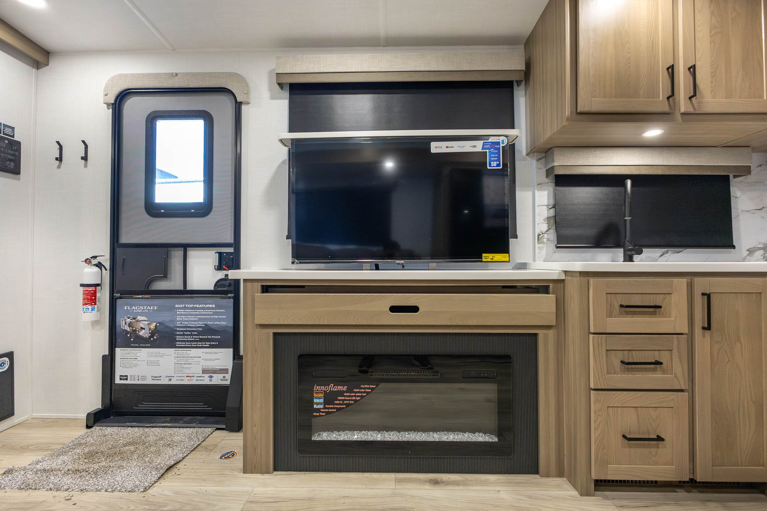 2027 Forest River Flagstaff Super Lite 27RKS TRAVEL TRAILER