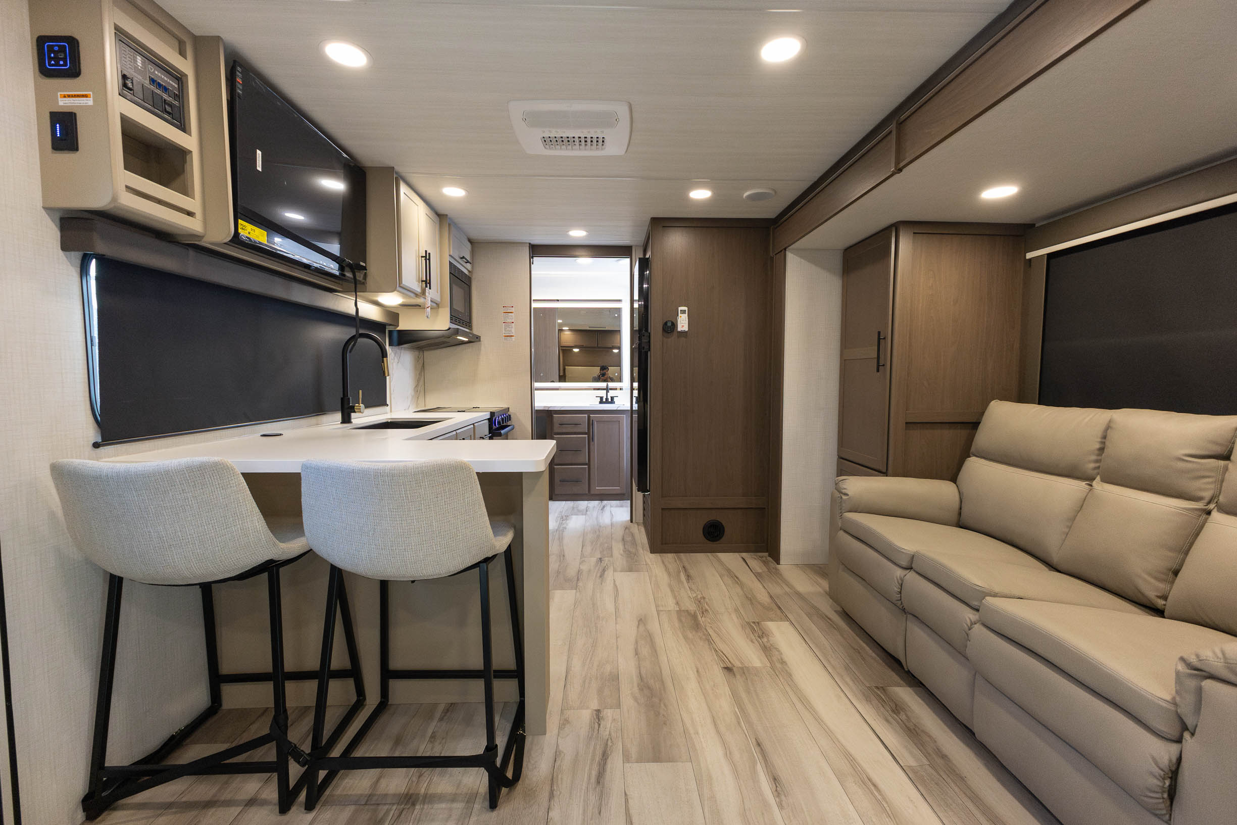 2027 Keystone RV Cougar Half-Ton 21LBK TRAVEL TRAILER