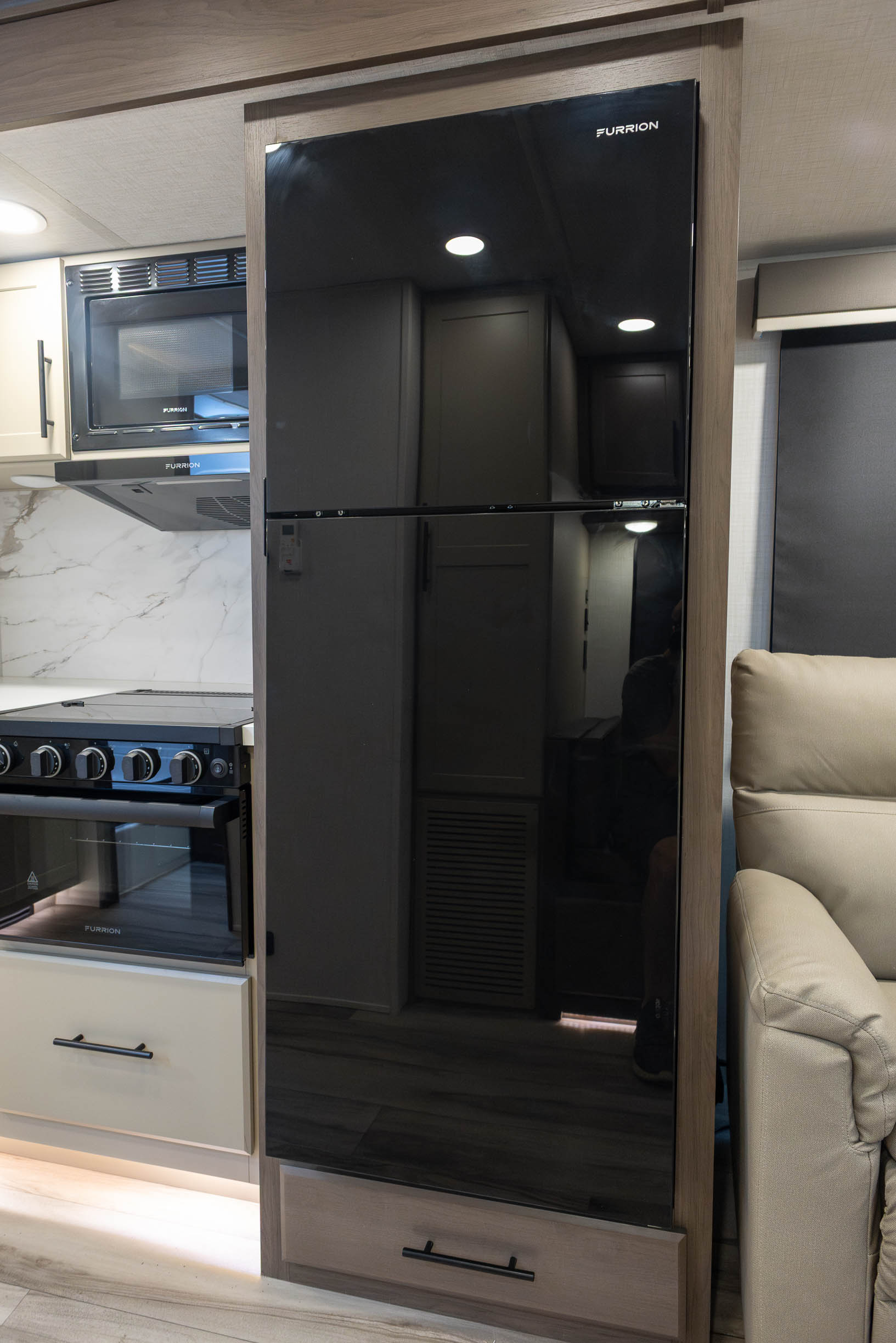 2027 Keystone RV Cougar Half-Ton 22MLS TRAVEL TRAILER