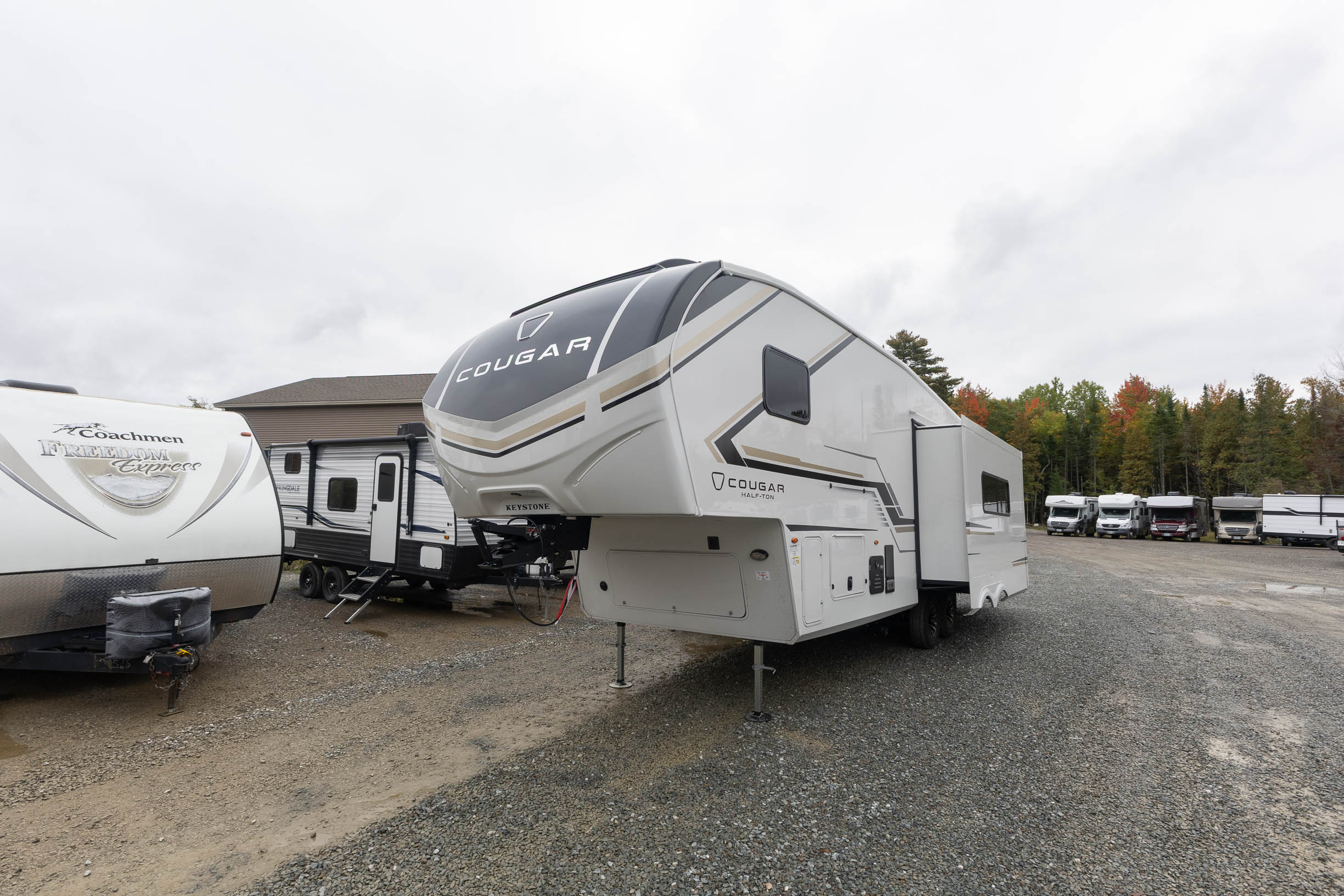 2027 Keystone RV Cougar Half-Ton 28RLI FIFTH WHEEL