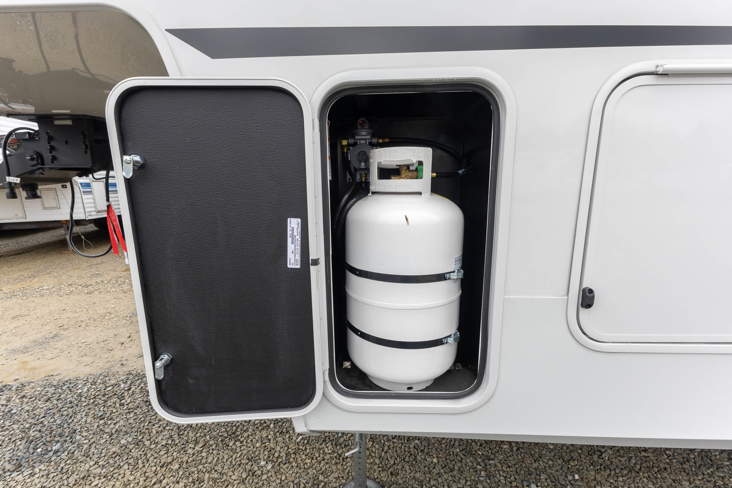2027 Keystone RV Cougar Half-Ton 28RLI FIFTH WHEEL