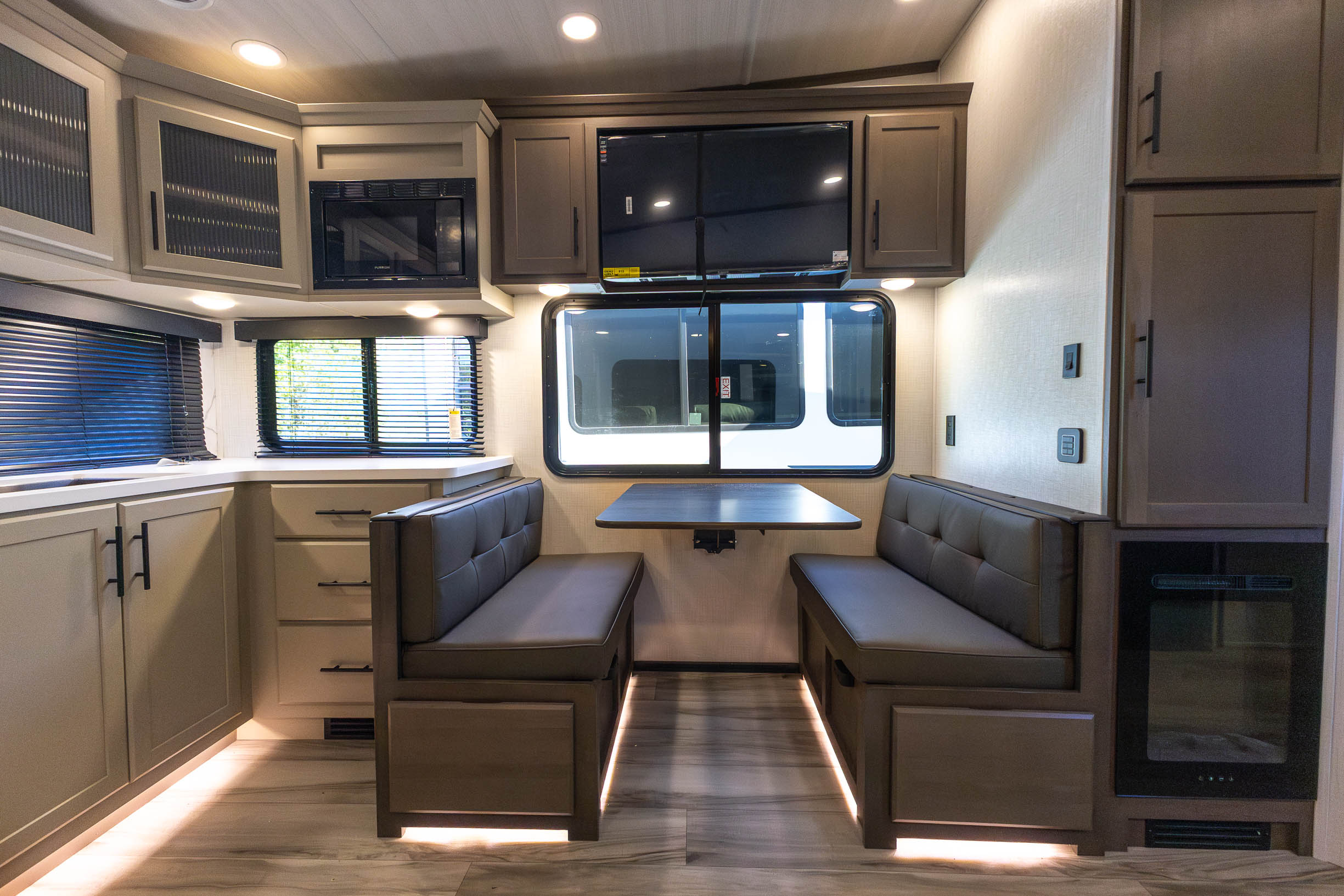 2027 Keystone RV Cougar Half-Ton 29MBD FIFTH WHEEL