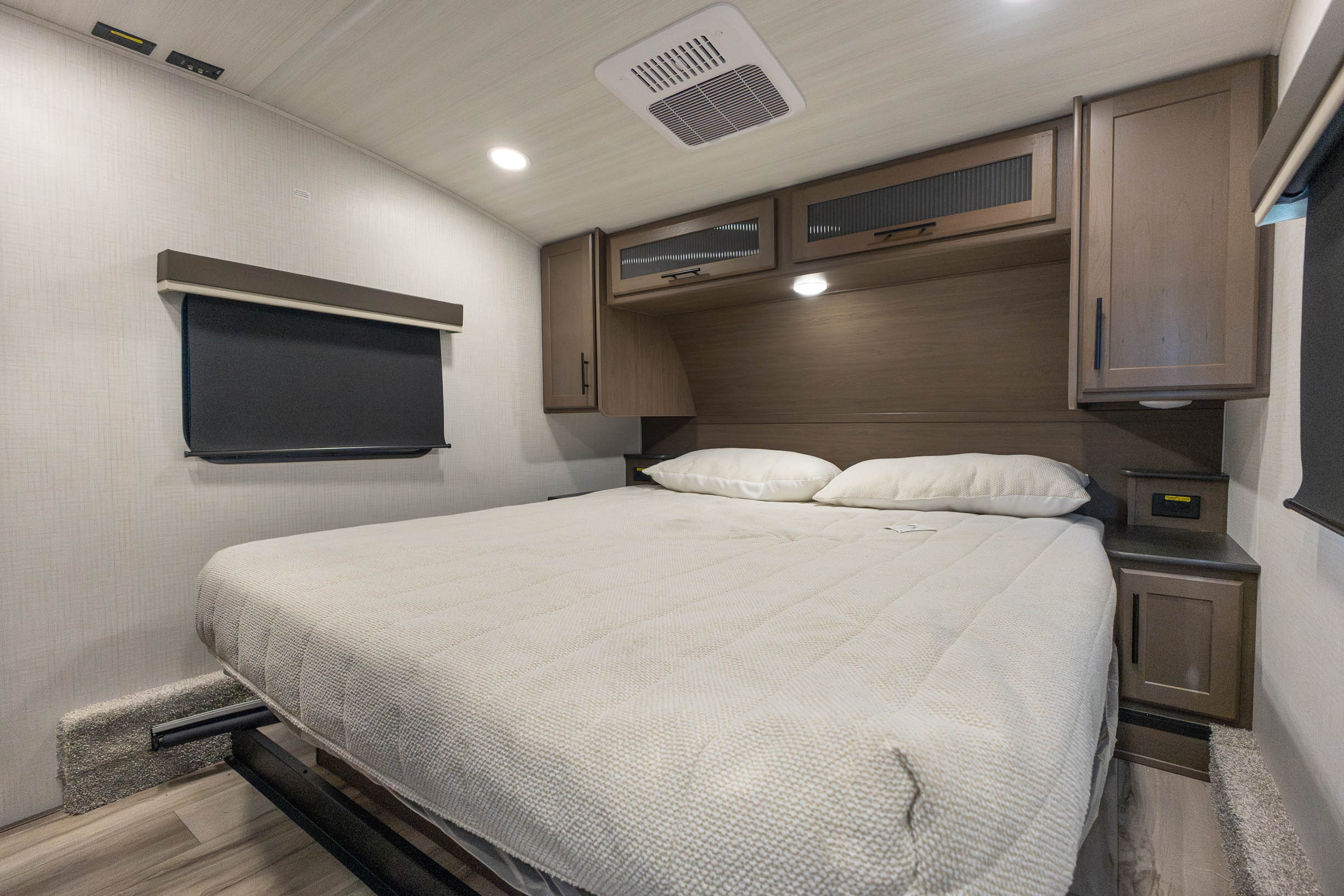 2027 Keystone RV Cougar Half-Ton 29MBD FIFTH WHEEL