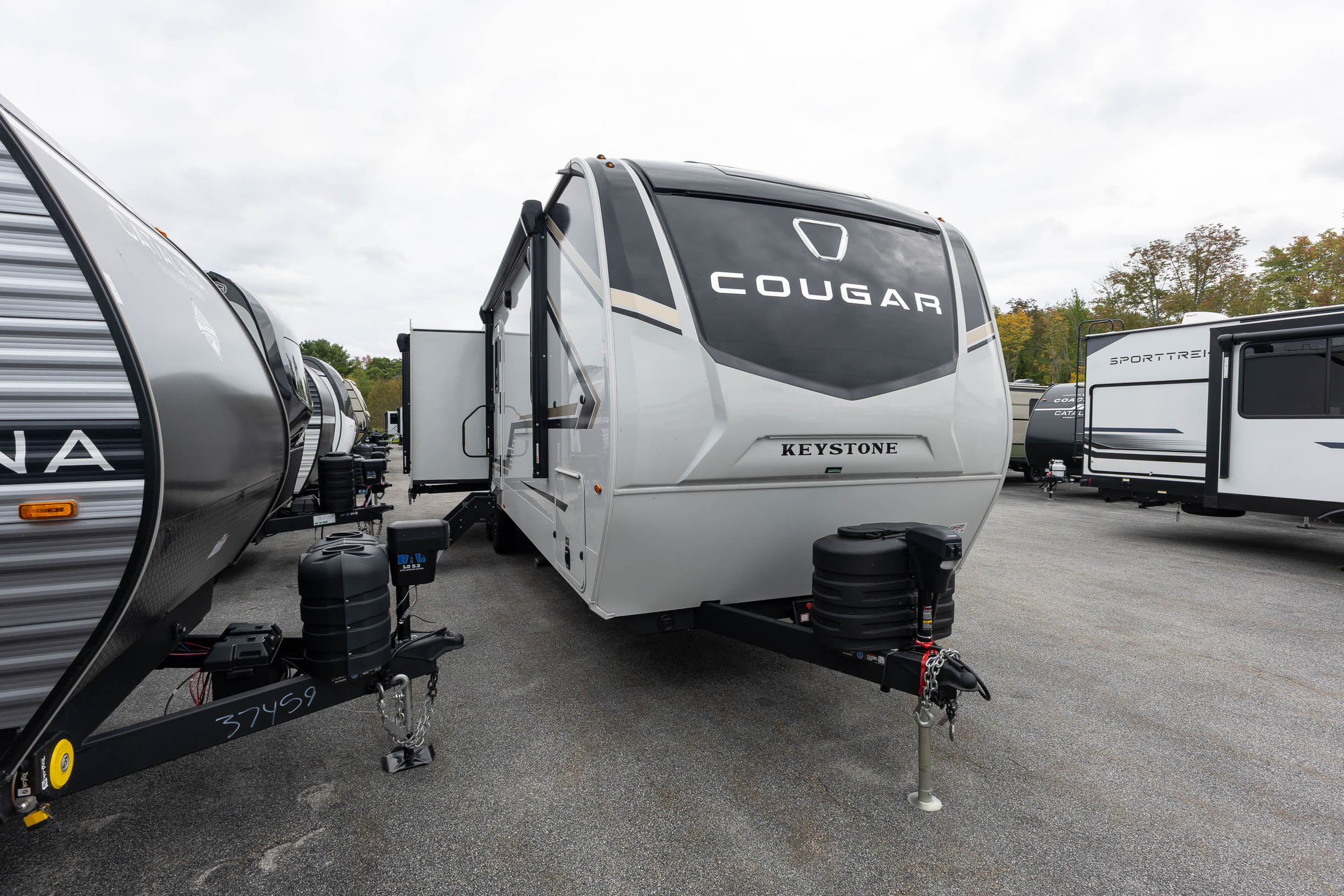 2027 Keystone RV Cougar Half-Ton 29RKE TRAVEL TRAILER