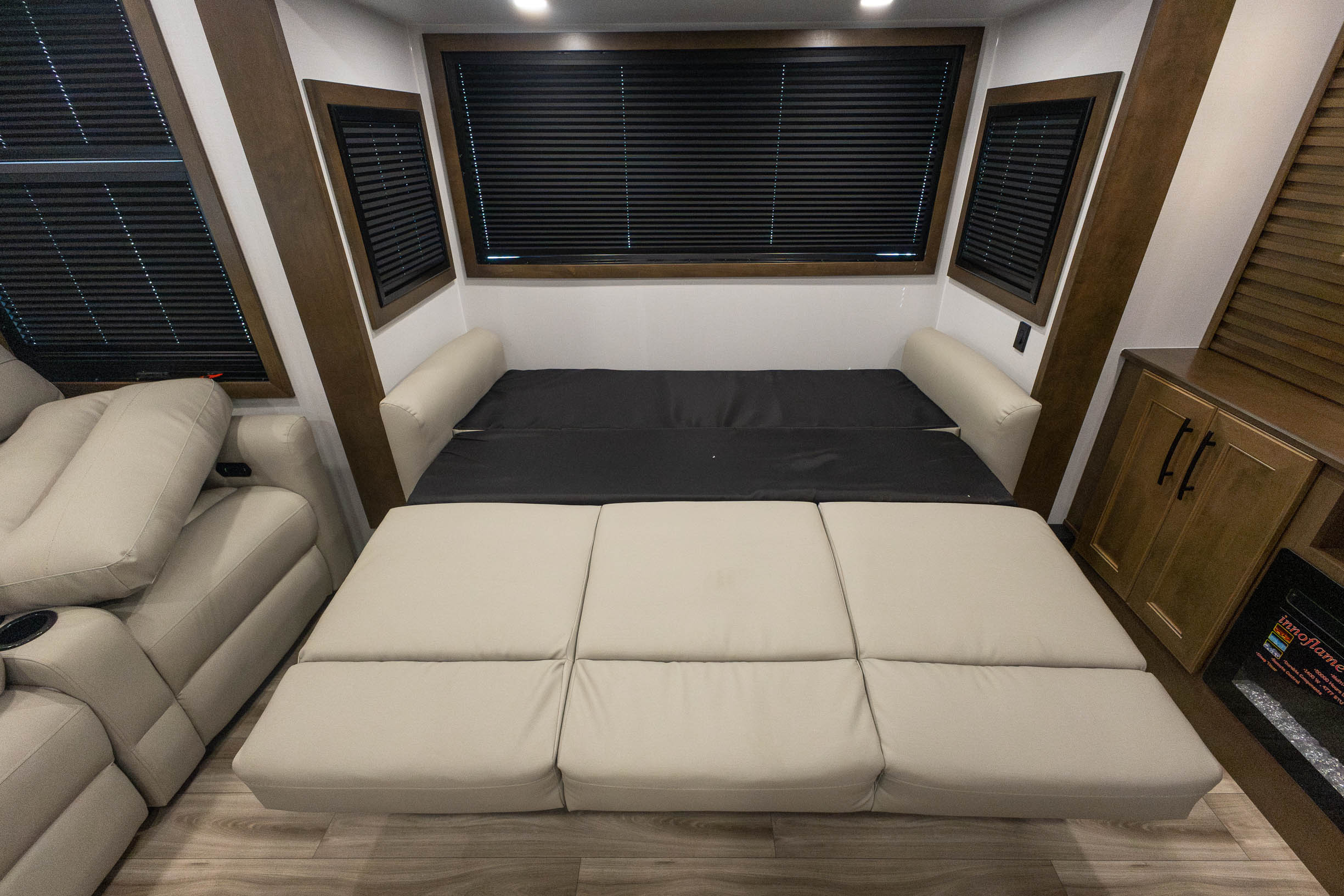 2027 Keystone RV Montana 3800FL FIFTH WHEEL