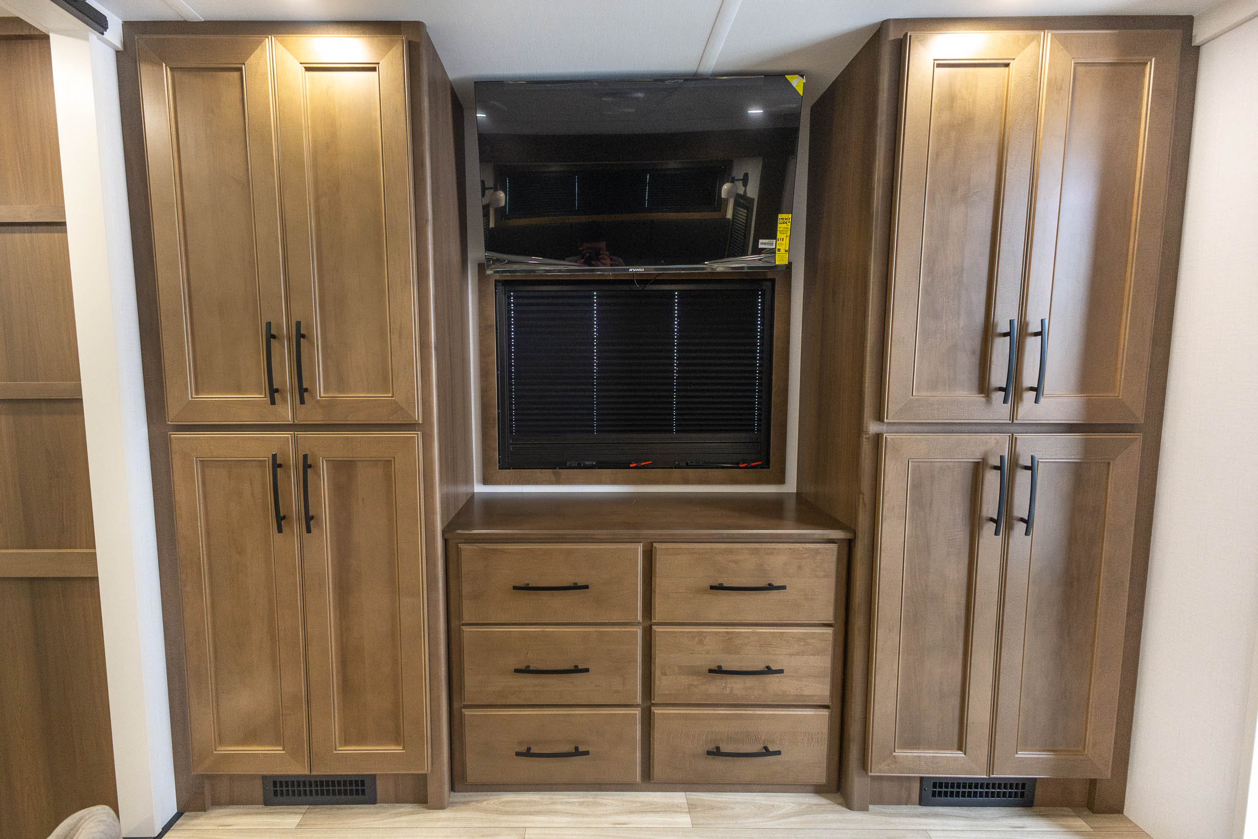 2027 Keystone RV Montana 3800FL FIFTH WHEEL