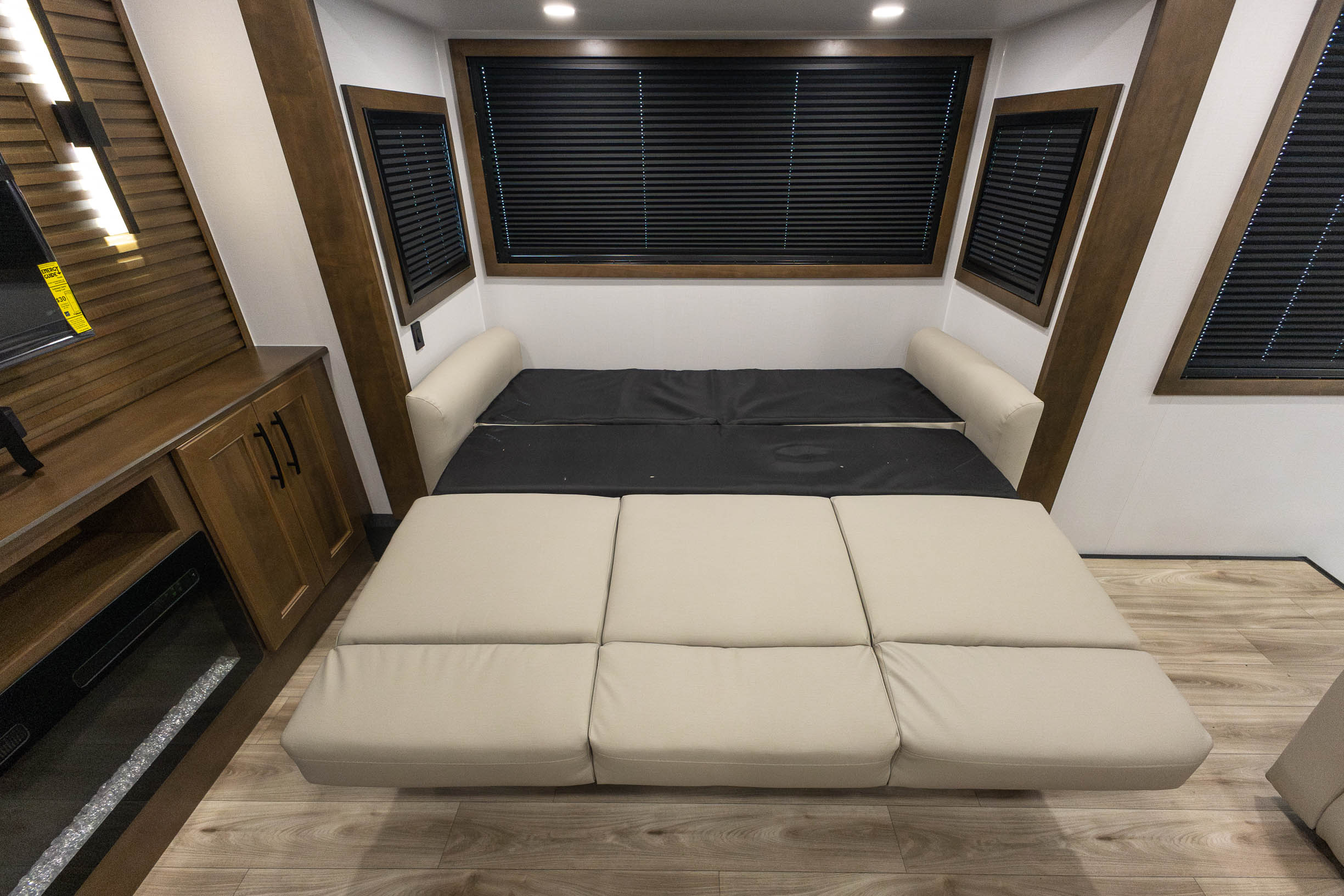 2027 Keystone RV Montana 3800FL FIFTH WHEEL