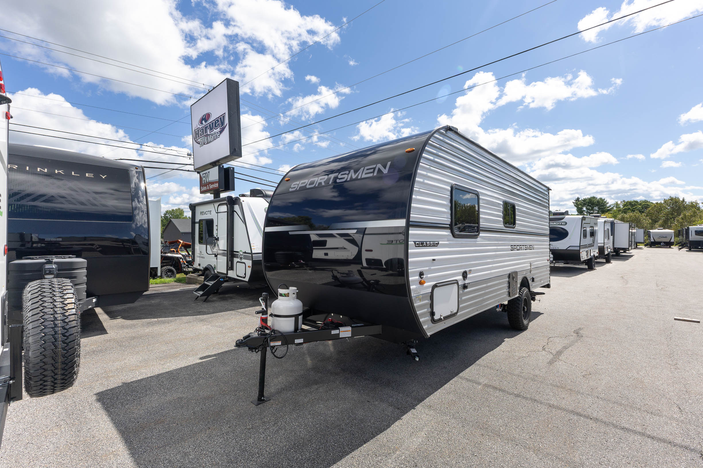 2027 KZ RV Sportsmen Classic 160QB TRAVEL TRAILER