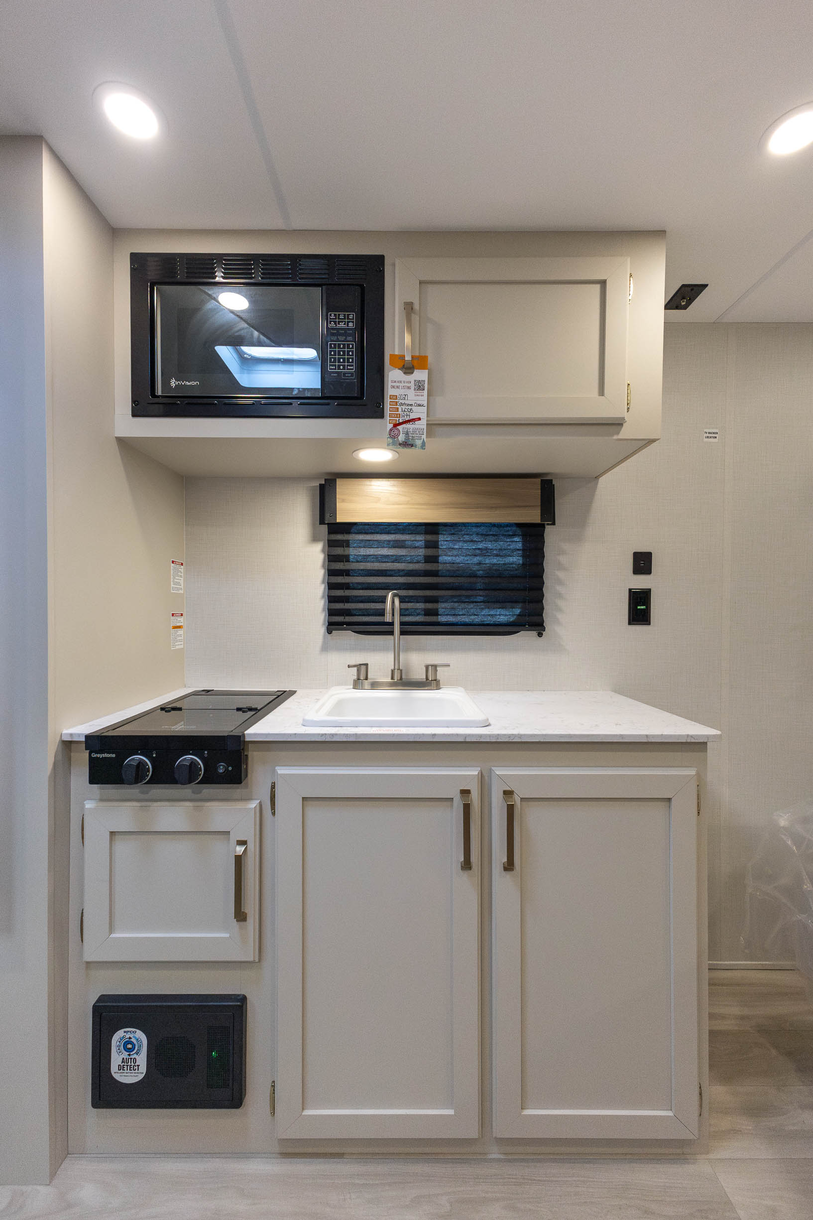 2027 KZ RV Sportsmen Classic 160QB TRAVEL TRAILER