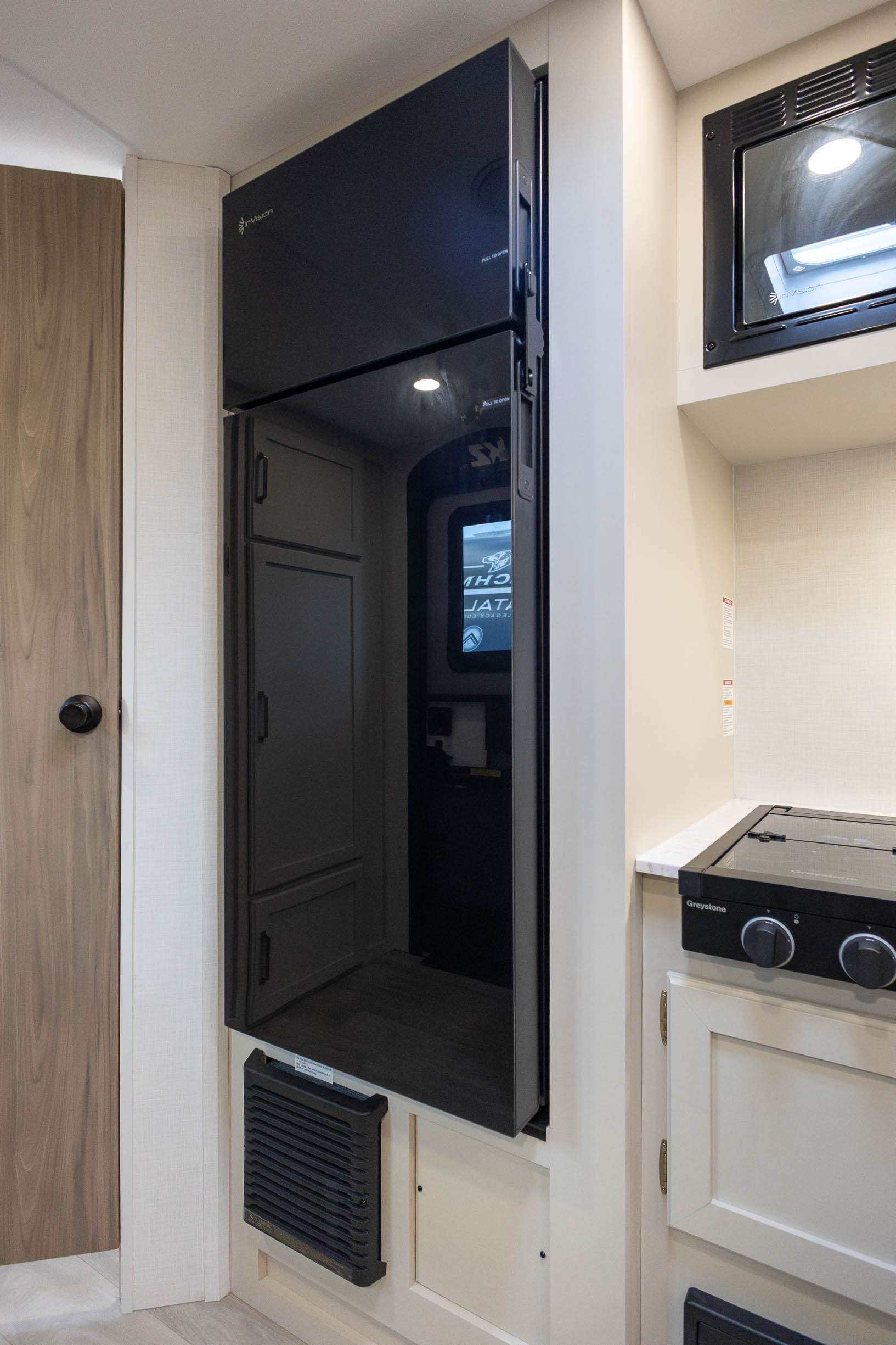 2027 KZ RV Sportsmen Classic 160QB TRAVEL TRAILER