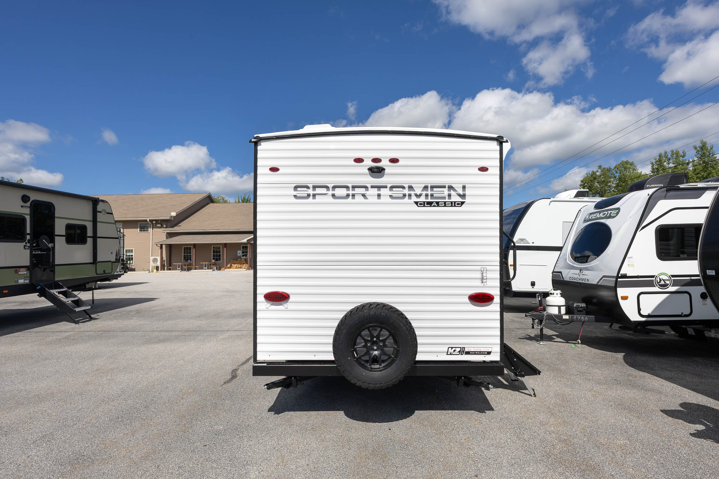 2027 KZ RV Sportsmen Classic 160QB TRAVEL TRAILER