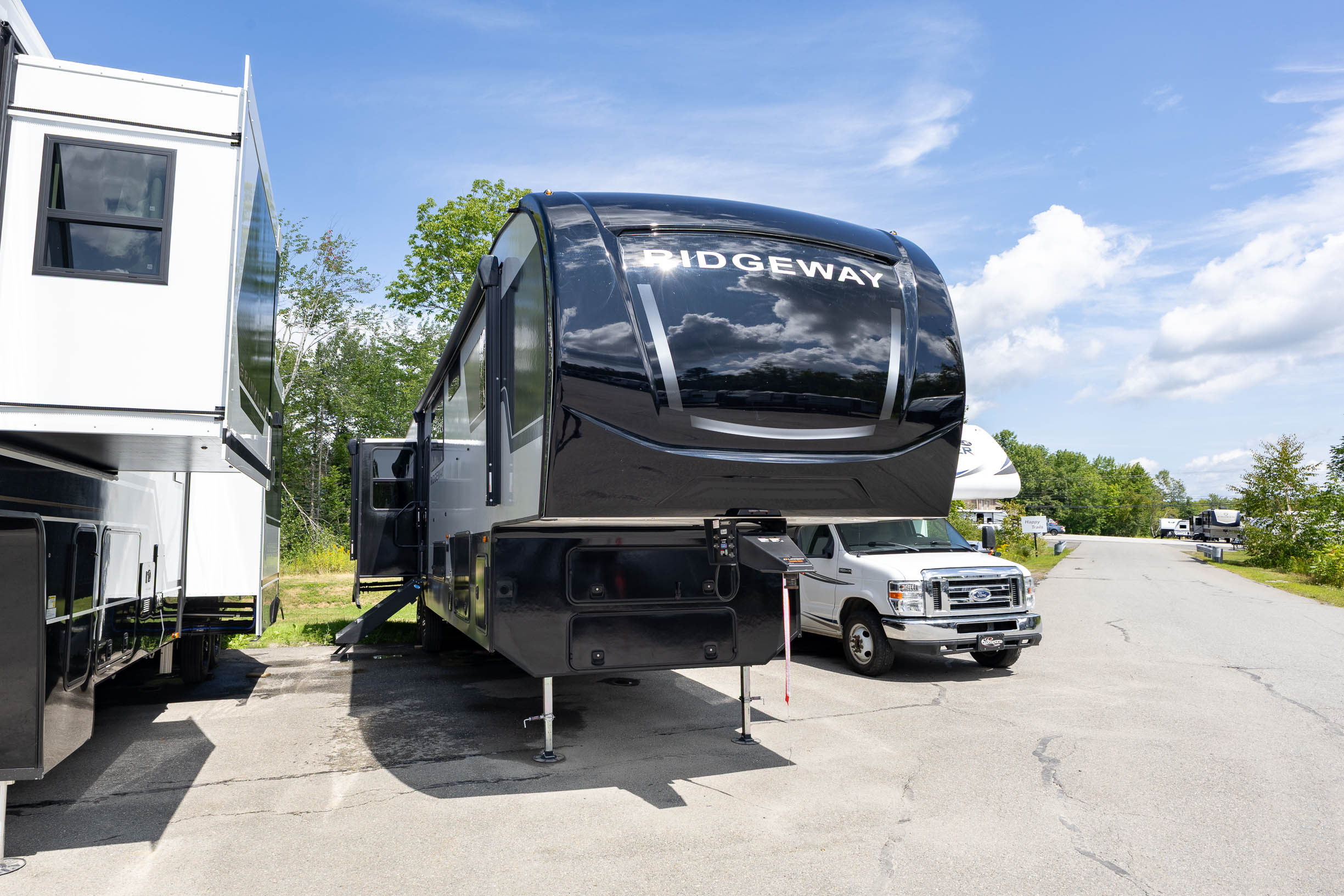 2027 KZ RV Ridgeway 36MBL FIFTH WHEEL