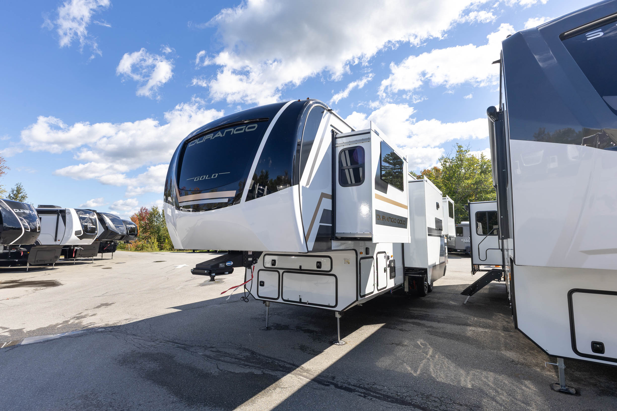 2027 KZ RV Durango Gold 388FLS FIFTH WHEEL