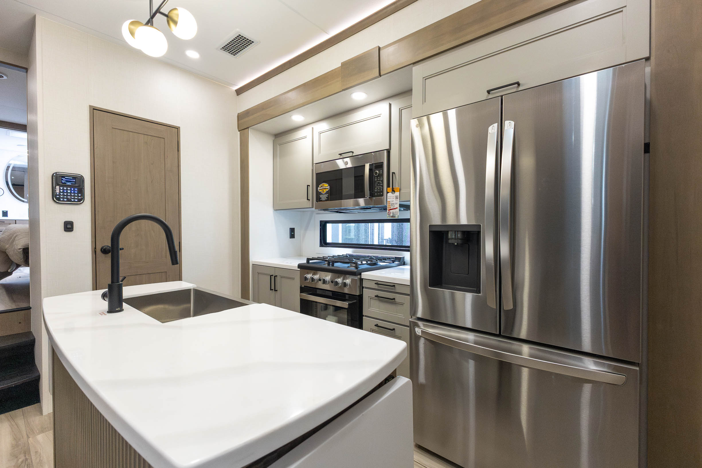2027 KZ RV Durango Gold 388FLS FIFTH WHEEL