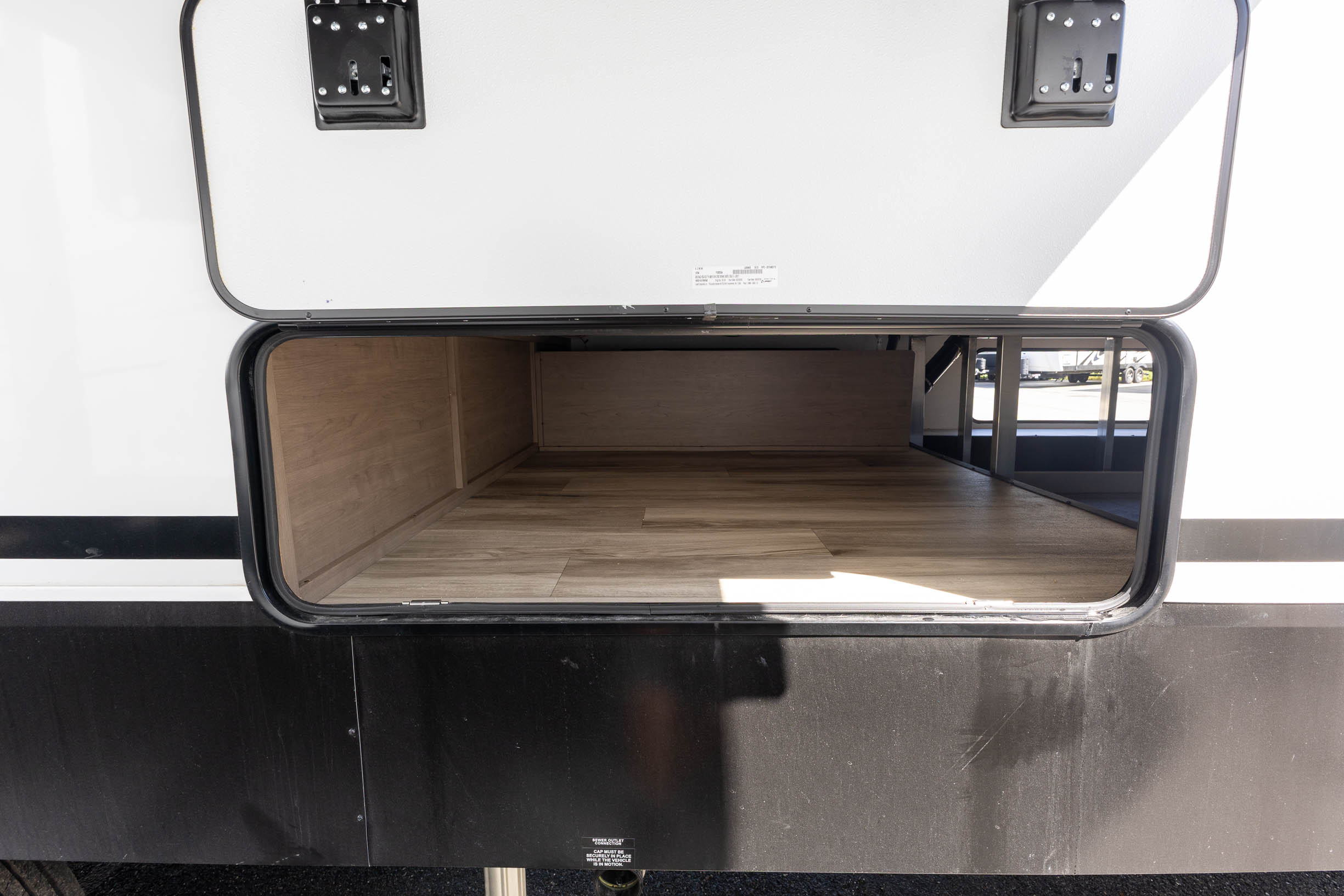 2027 KZ RV Durango Gold 388FLS FIFTH WHEEL