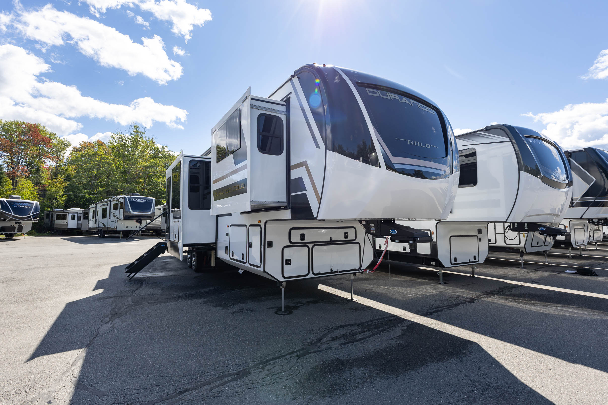 2027 KZ RV Durango Gold 388FLS FIFTH WHEEL