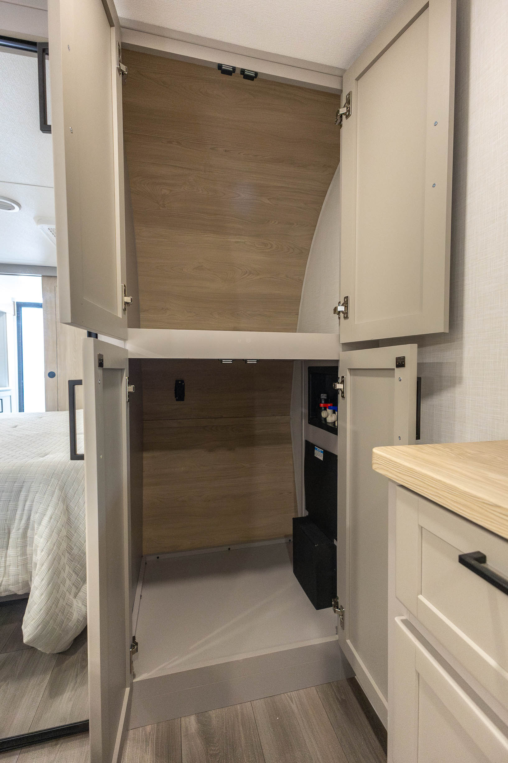 2027 KZ RV Ridgeway 36MBL FIFTH WHEEL