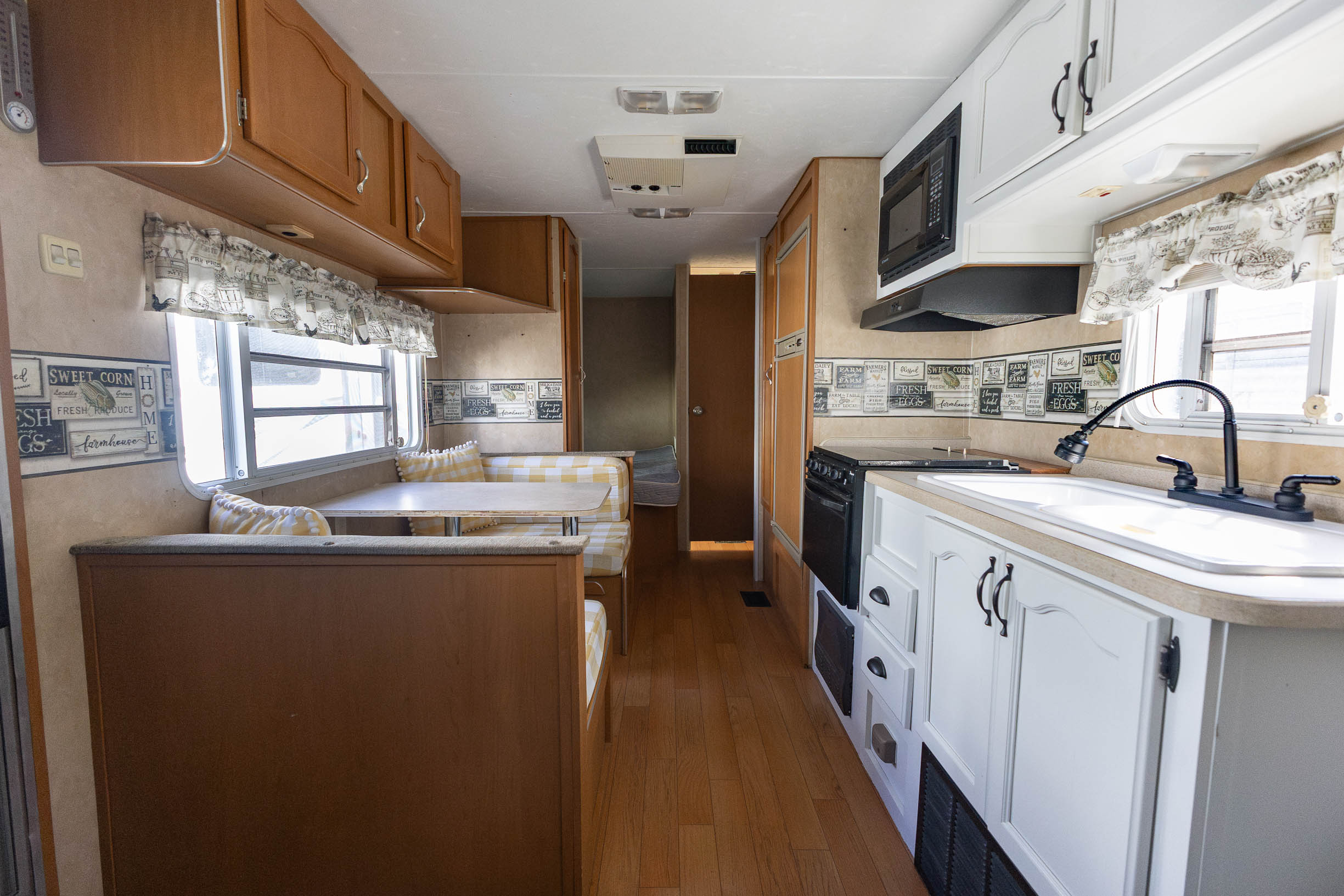 2007 Gulfstream Innsbruck 20BHL TRAVEL TRAILER