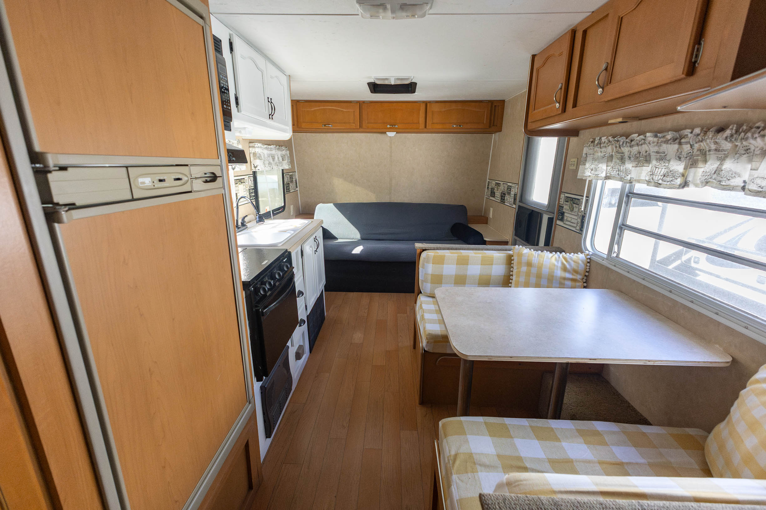 2007 Gulfstream Innsbruck 20BHL TRAVEL TRAILER