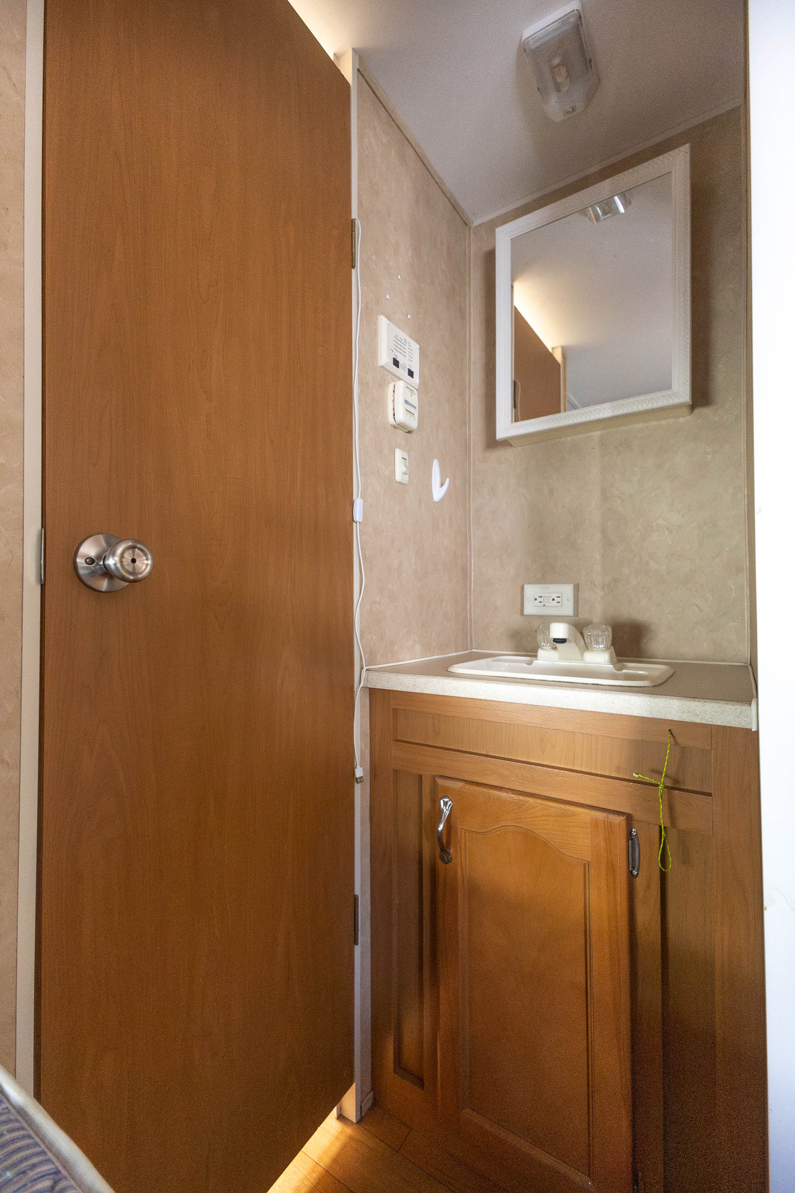 2007 Gulfstream Innsbruck 20BHL TRAVEL TRAILER