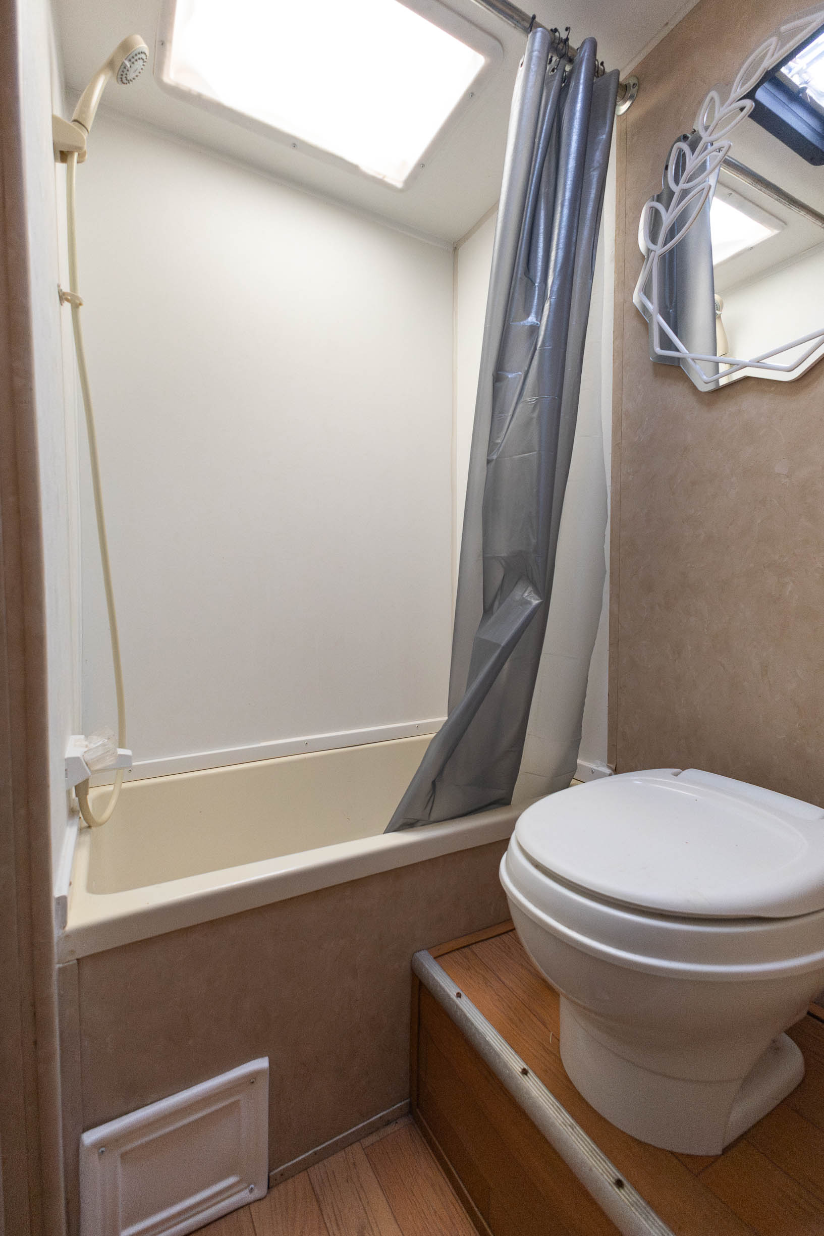 2007 Gulfstream Innsbruck 20BHL TRAVEL TRAILER