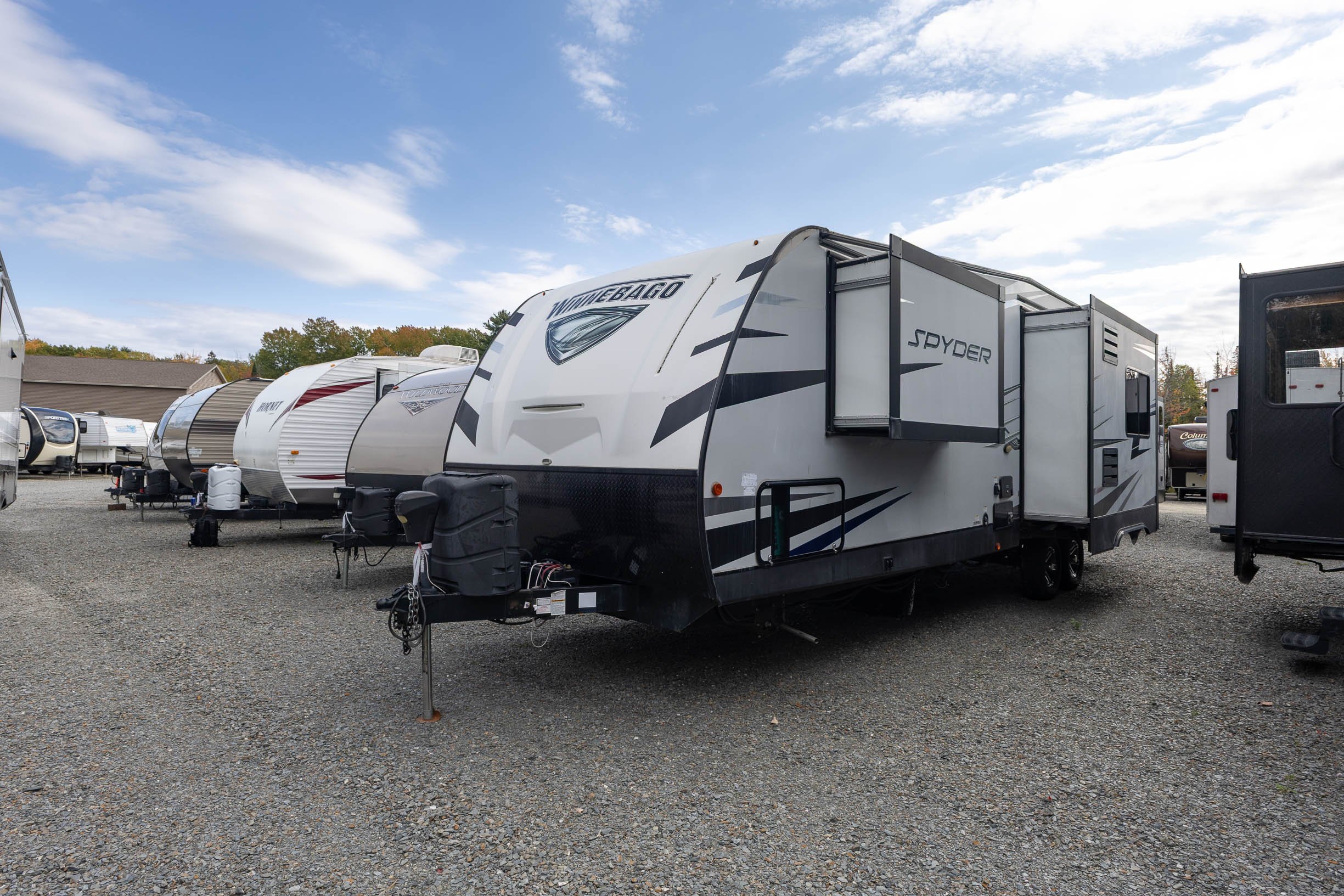2020 Winnebago Spyder TT TOY HAULER