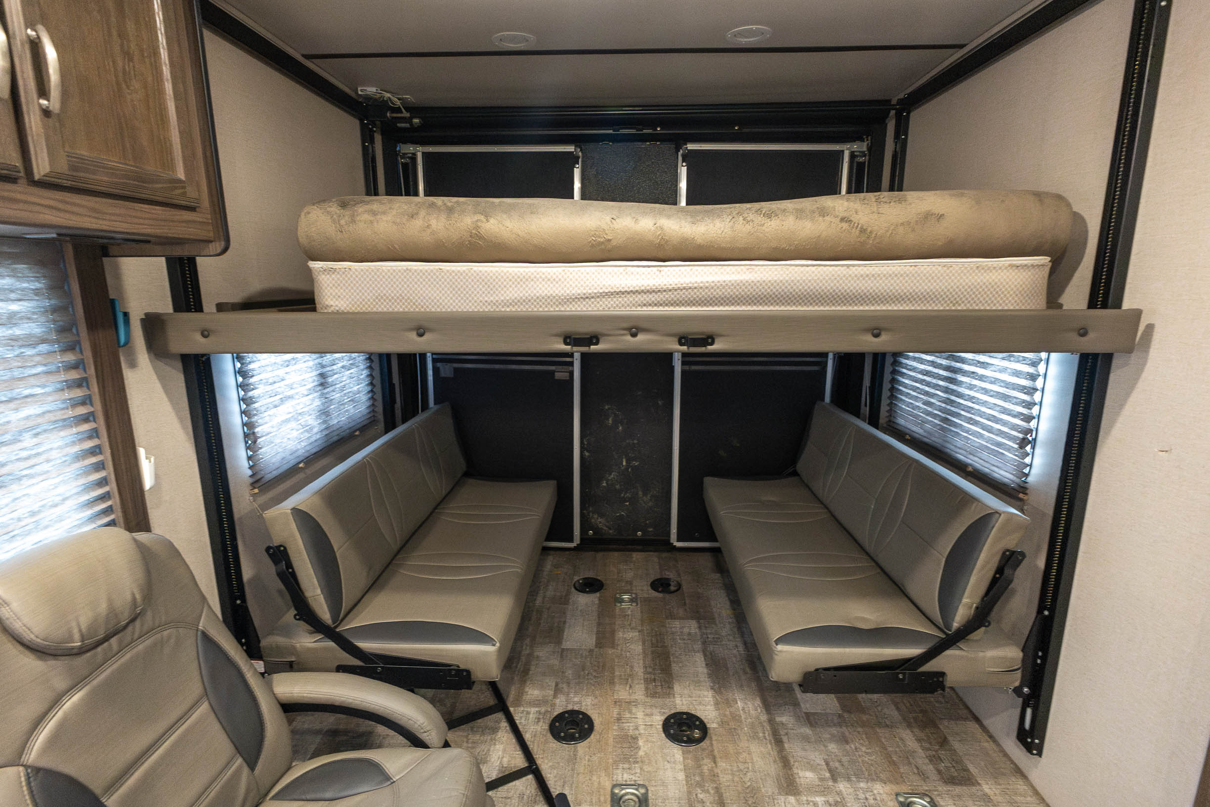 2020 Winnebago Spyder TT TOY HAULER