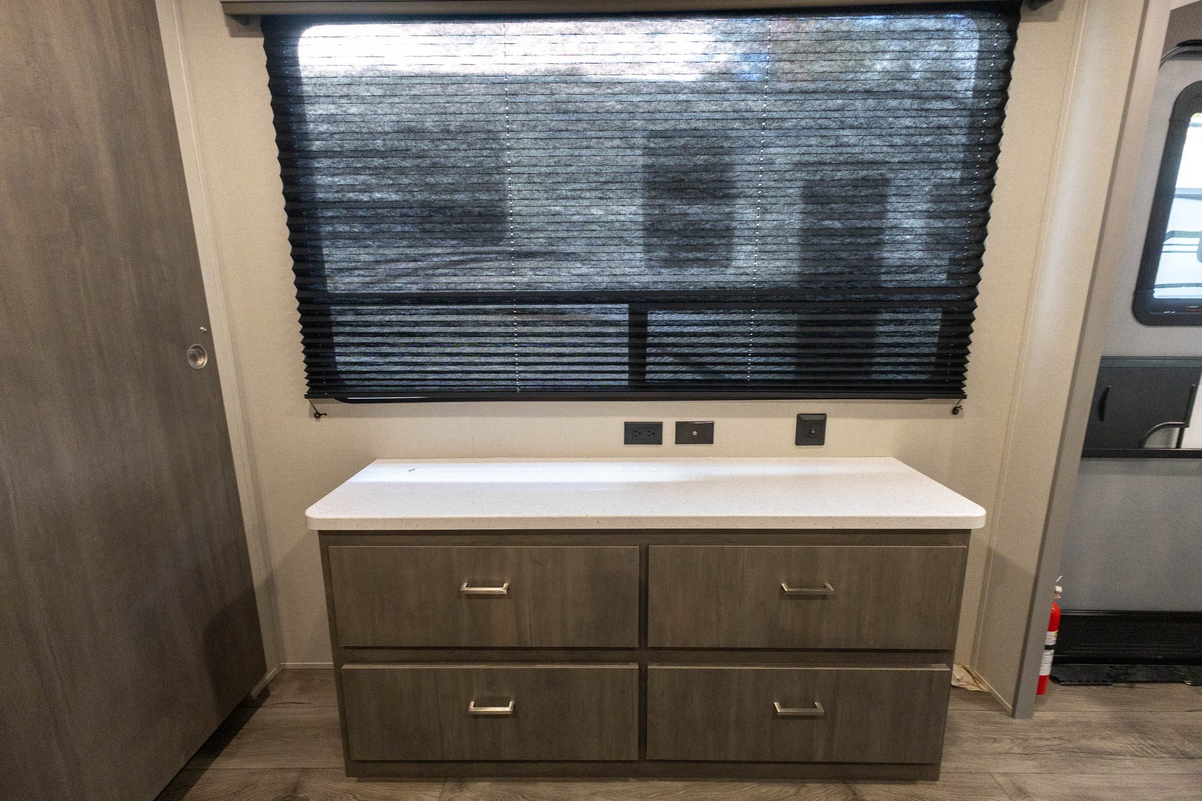 2026 Coachmen Catalina Legacy Edition 343BHTS TRAVEL TRAILER