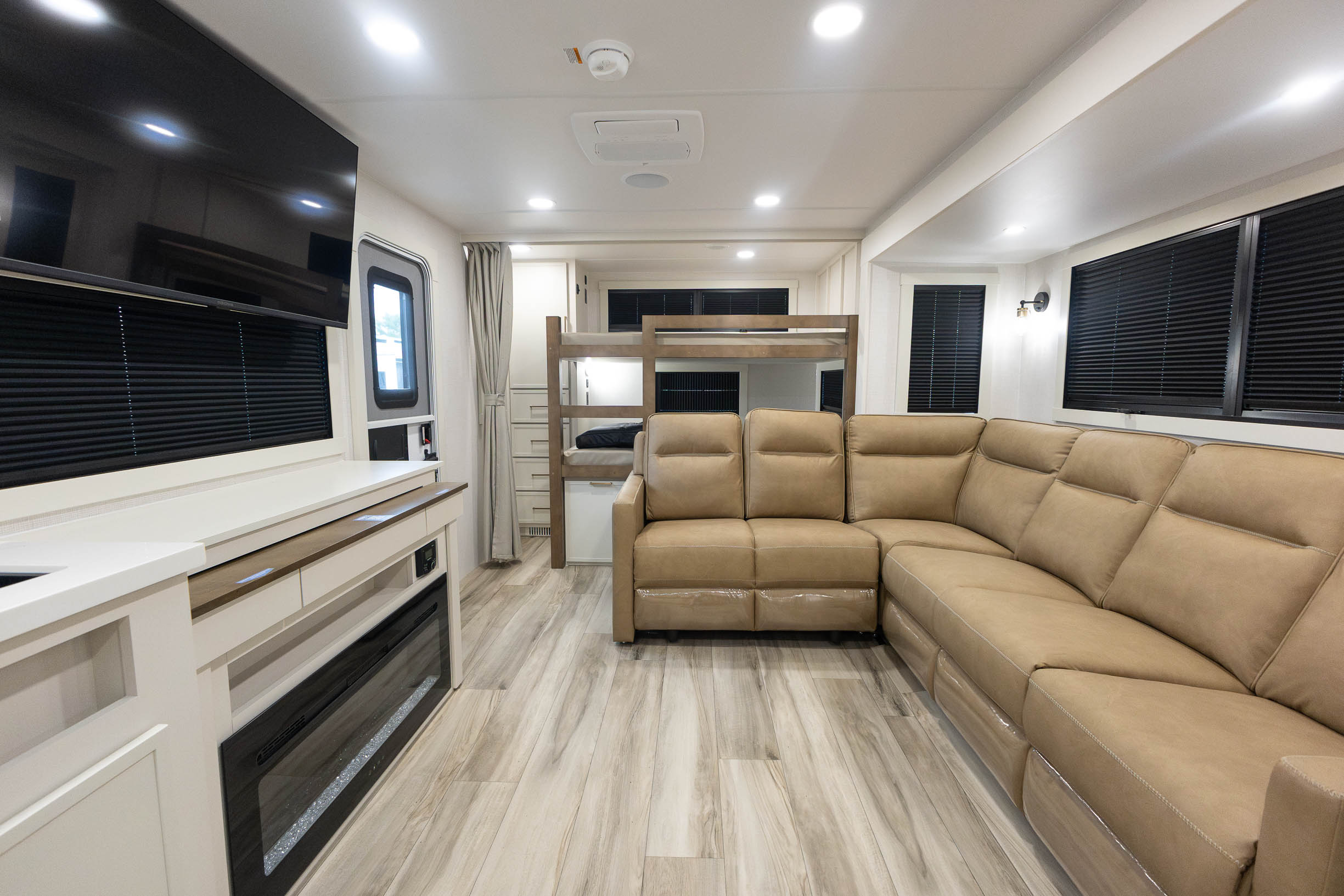 2027 Brinkley Model I 294 TRAVEL TRAILER
