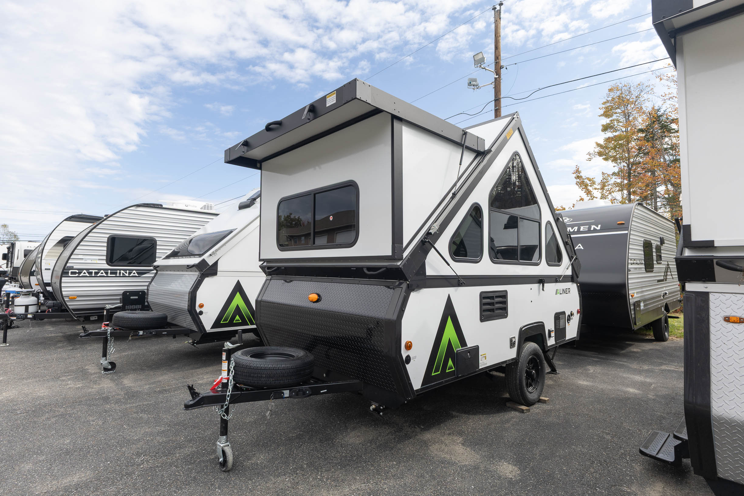 2027 Columbia Northwest Aliner CLASSIC REAR SOFA POP UP